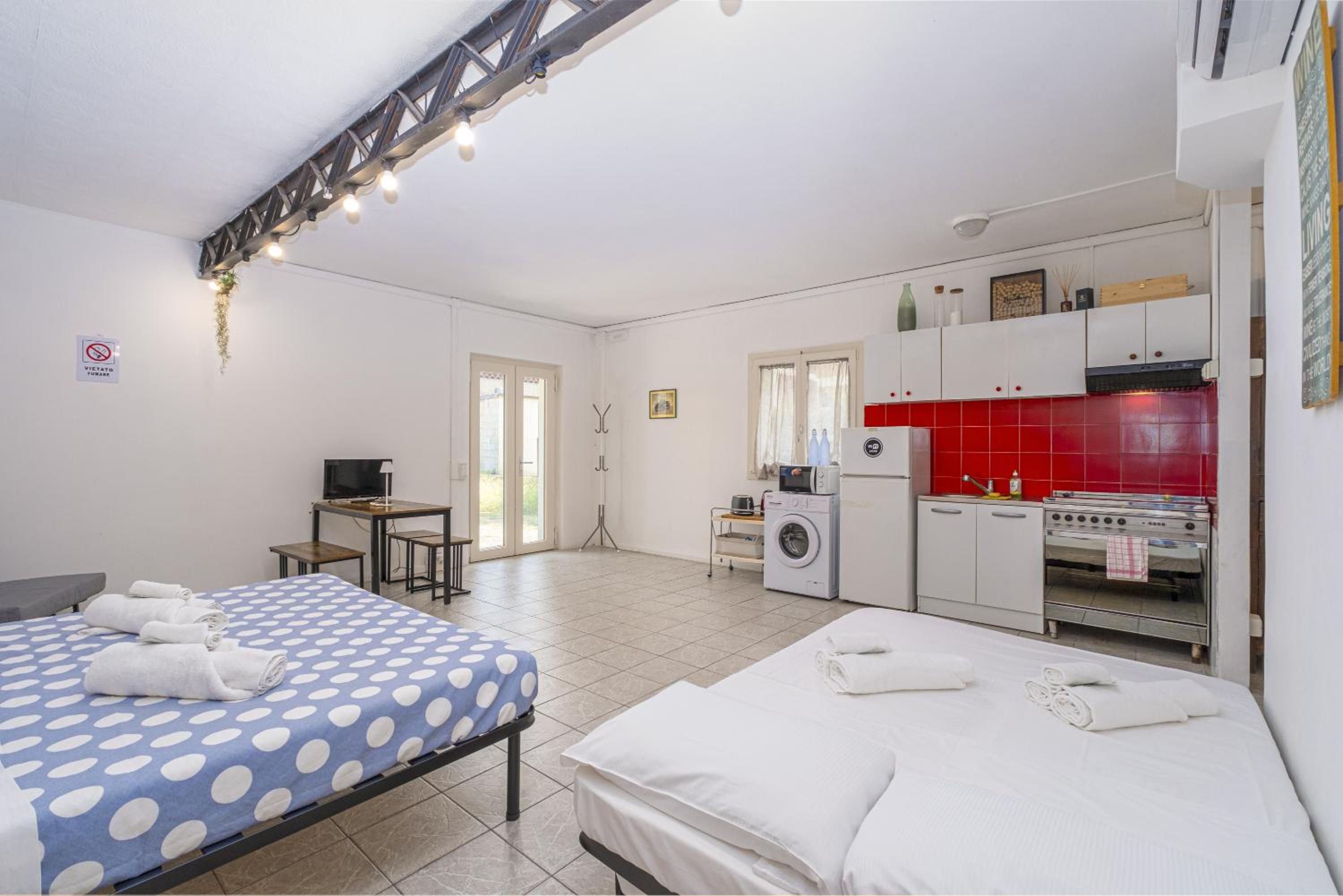 One-Bedroom Apartment with Garden