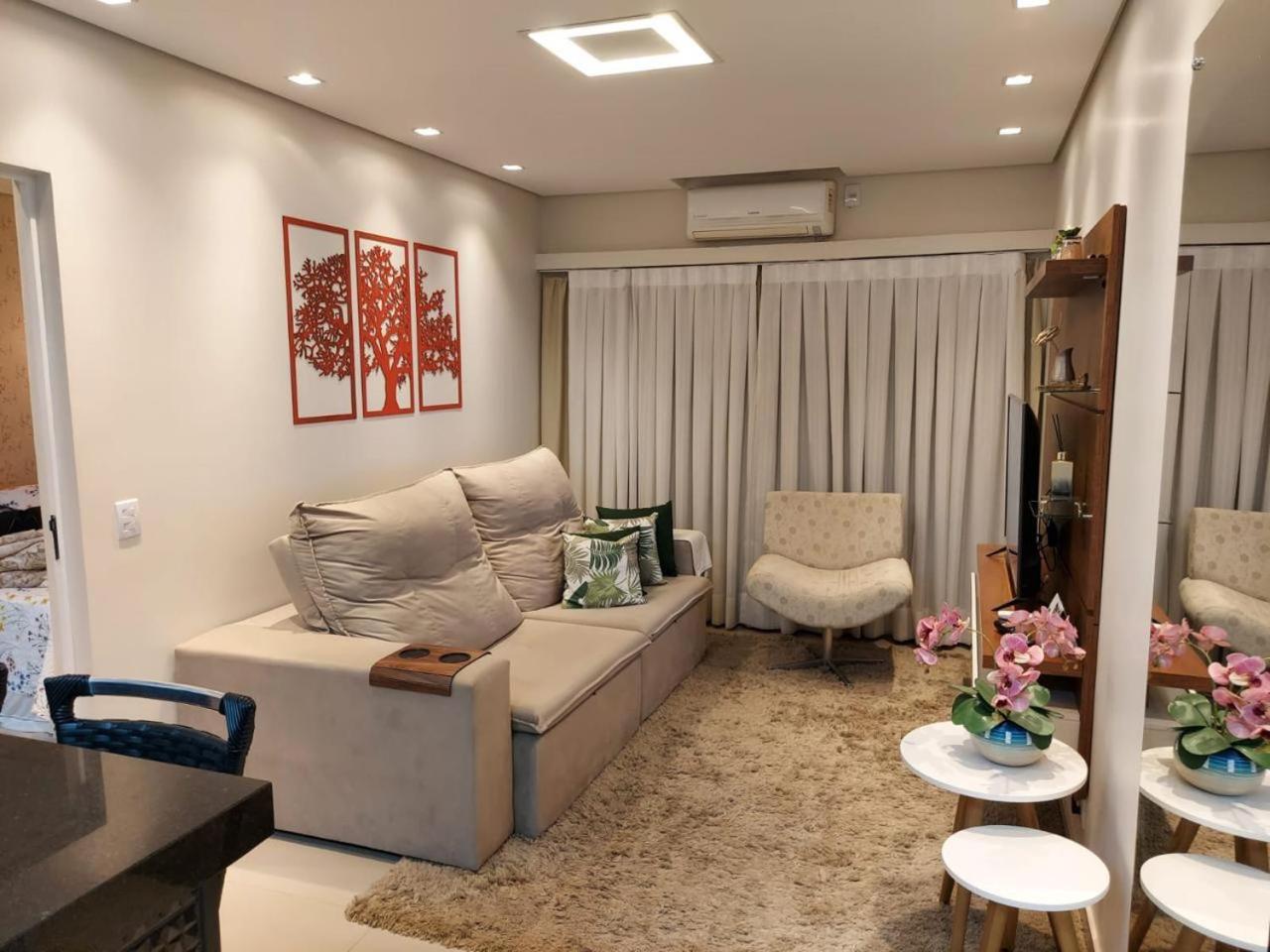 Family Room photo 2