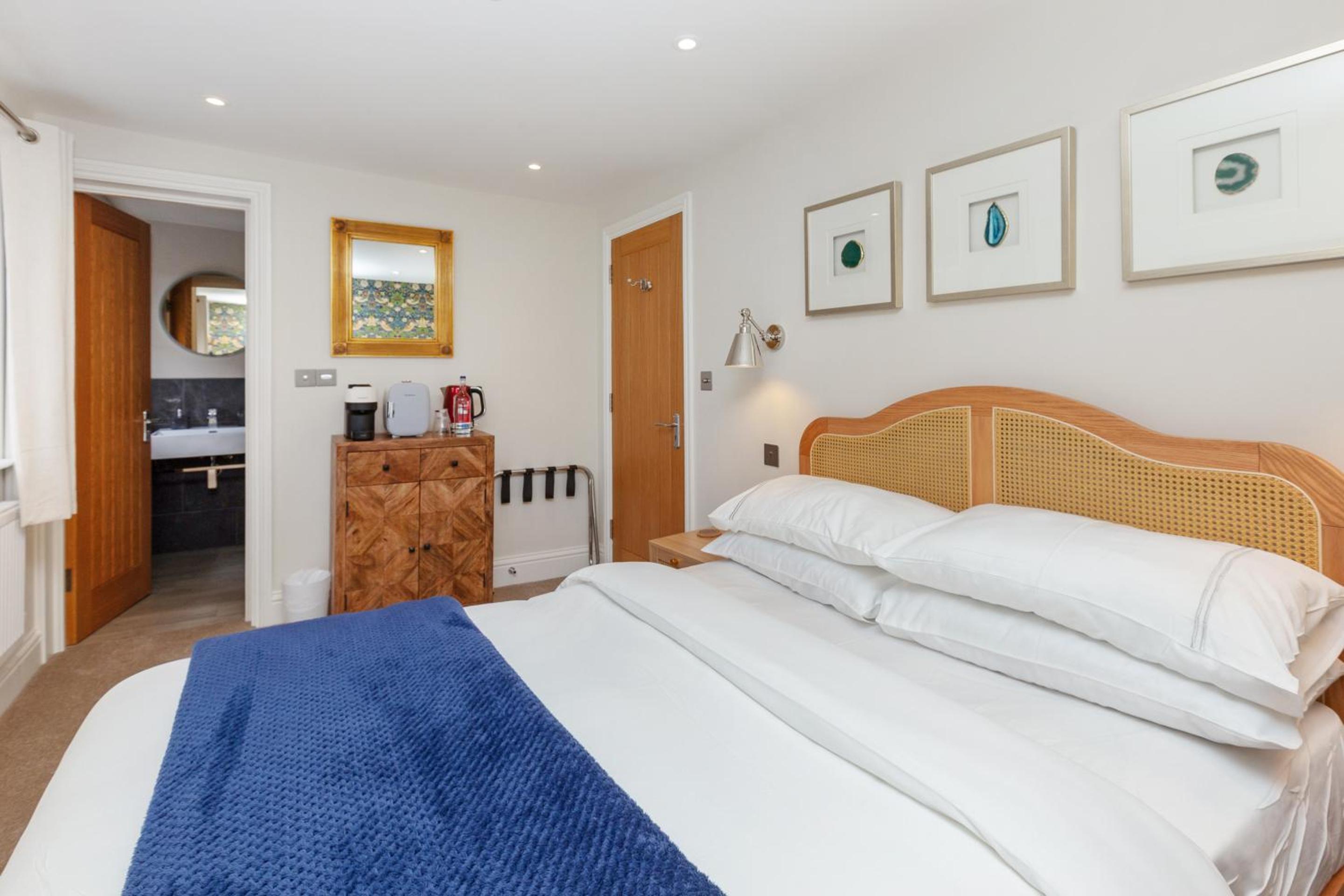 Superior Double Room photo 2