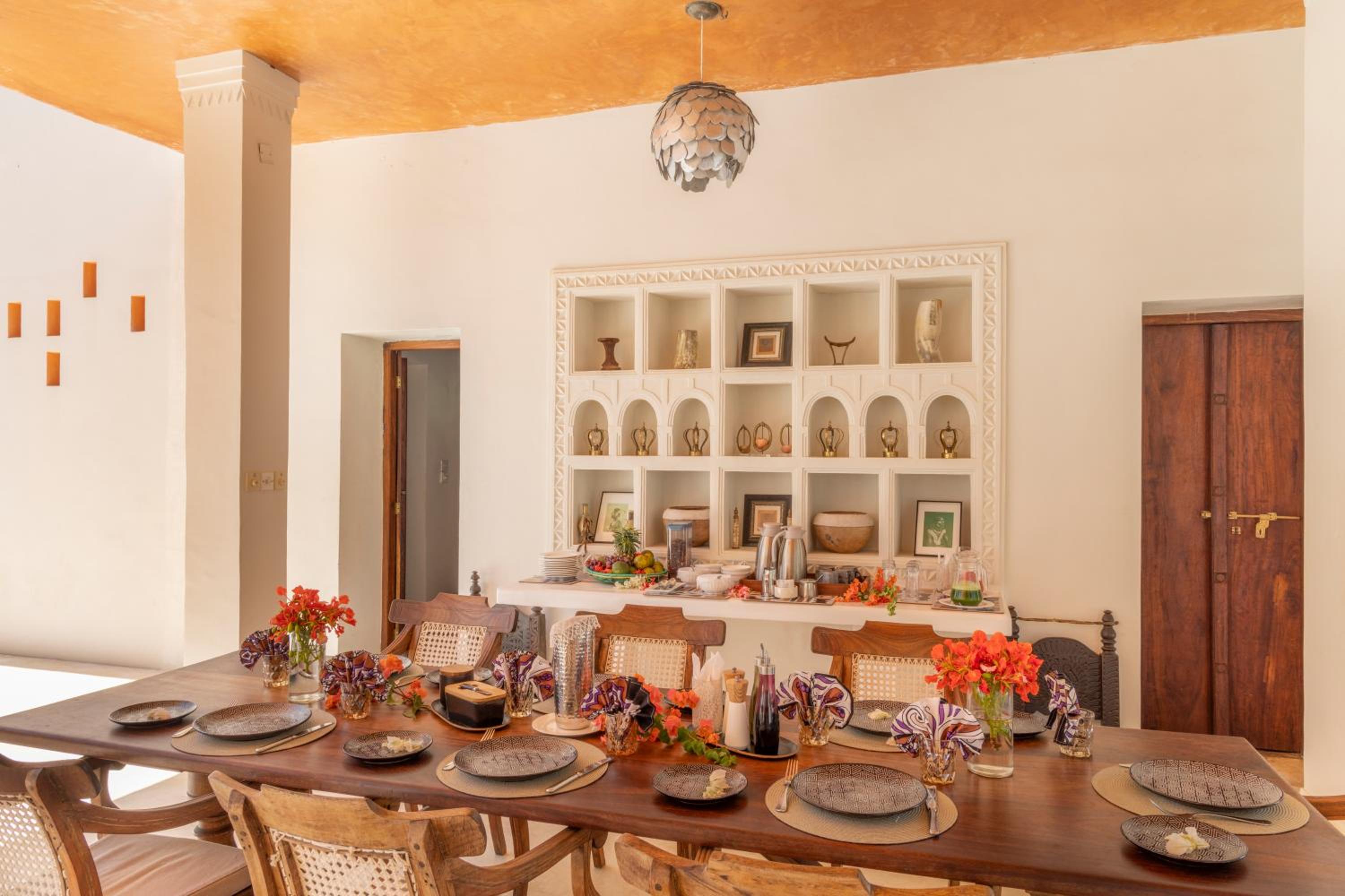 Villa photo 2
