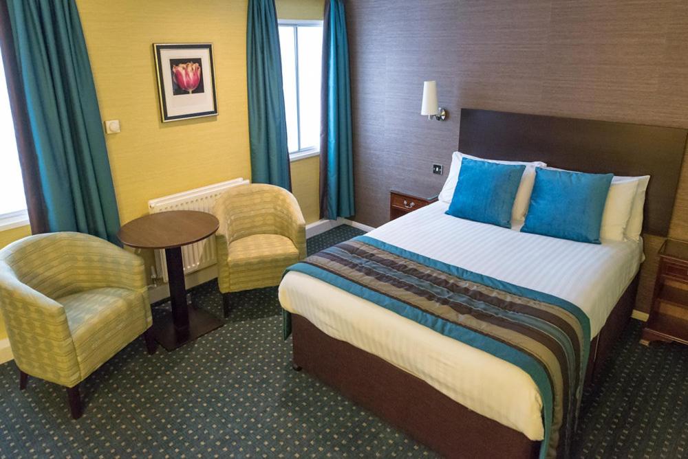Small Double Room - Non-Smoking - Photo 2