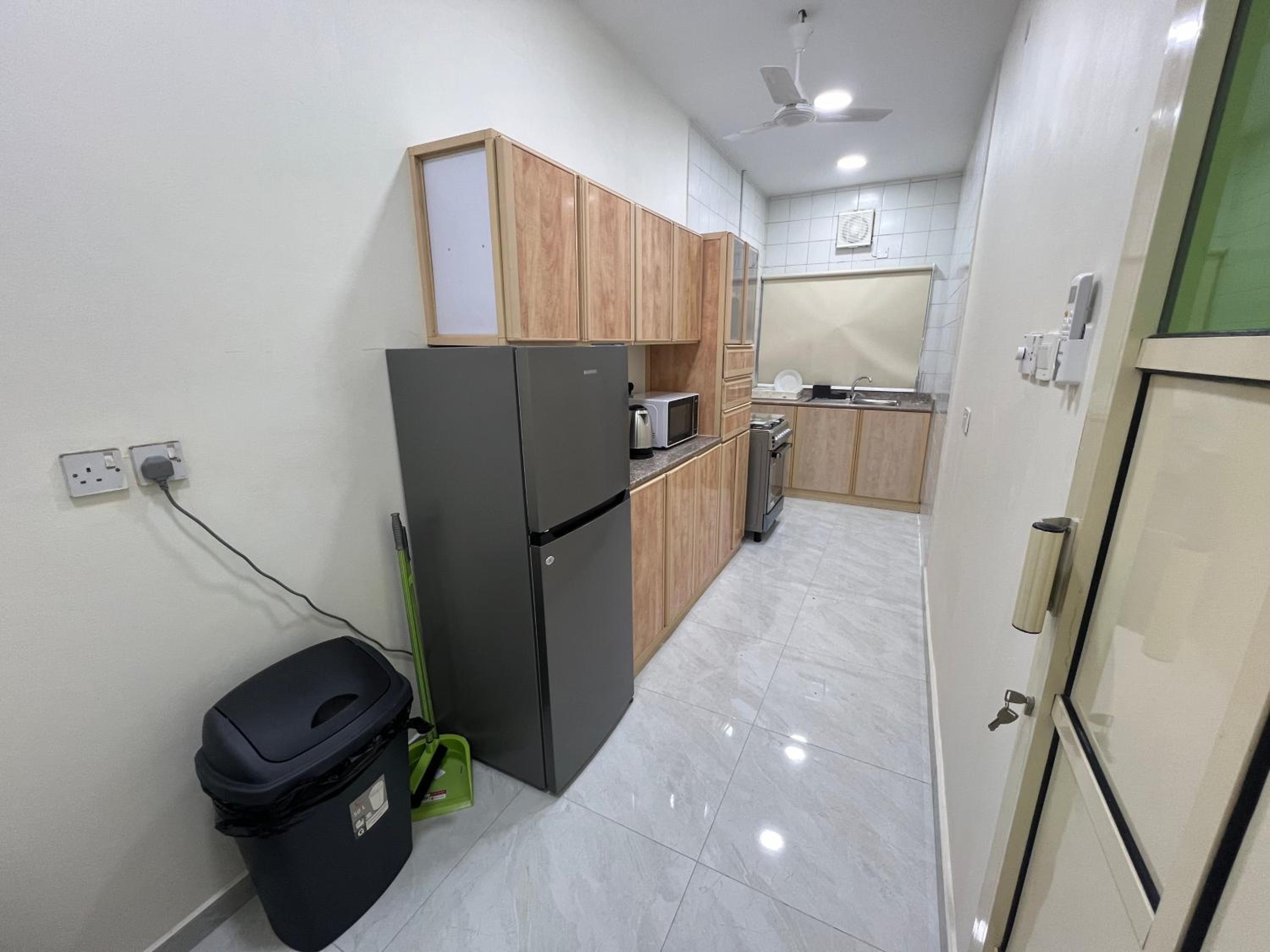Three-Bedroom Apartment - High Floor photo 2