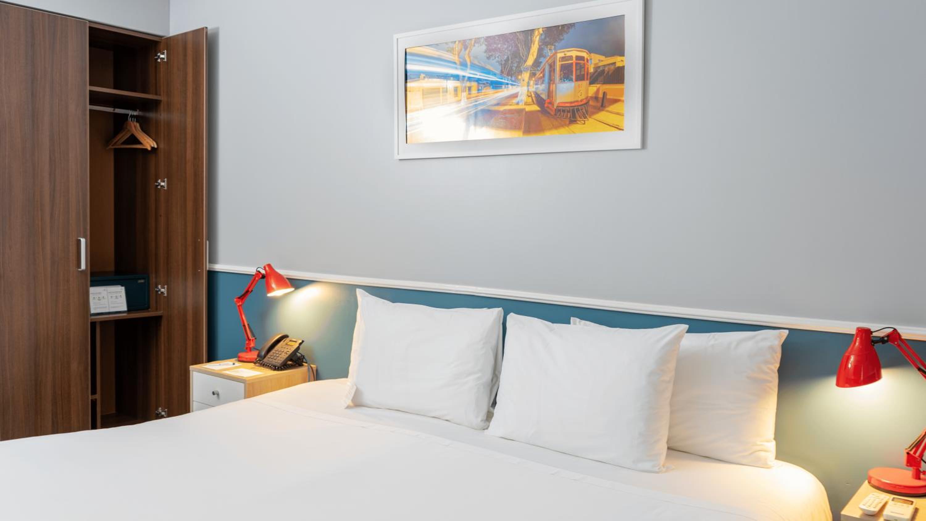 King Room with Garden View photo 3