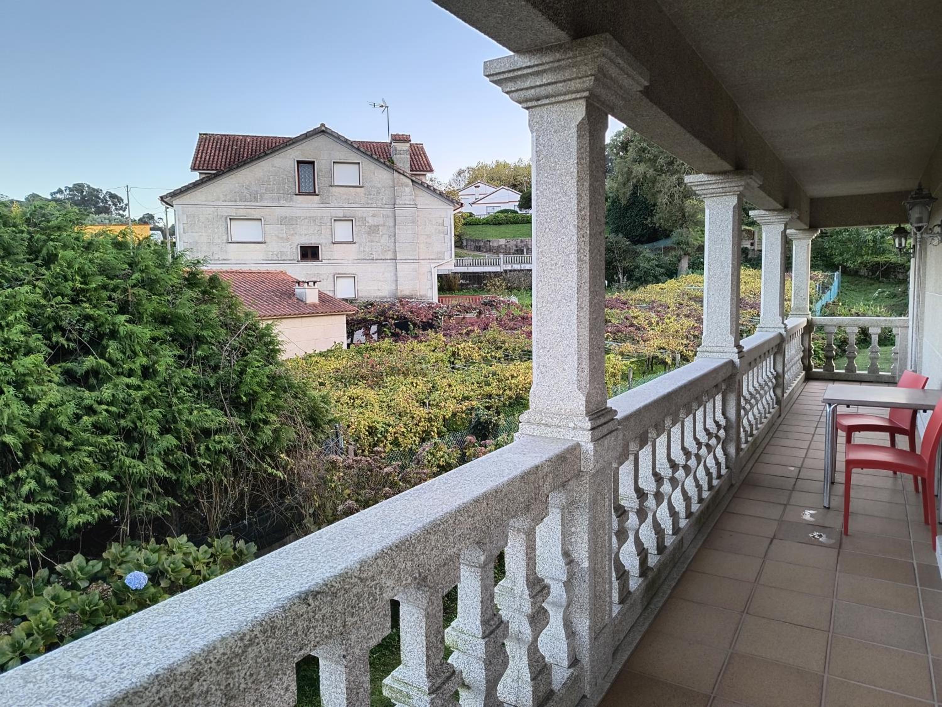 Two-Bedroom Apartment with Terrace photo 2