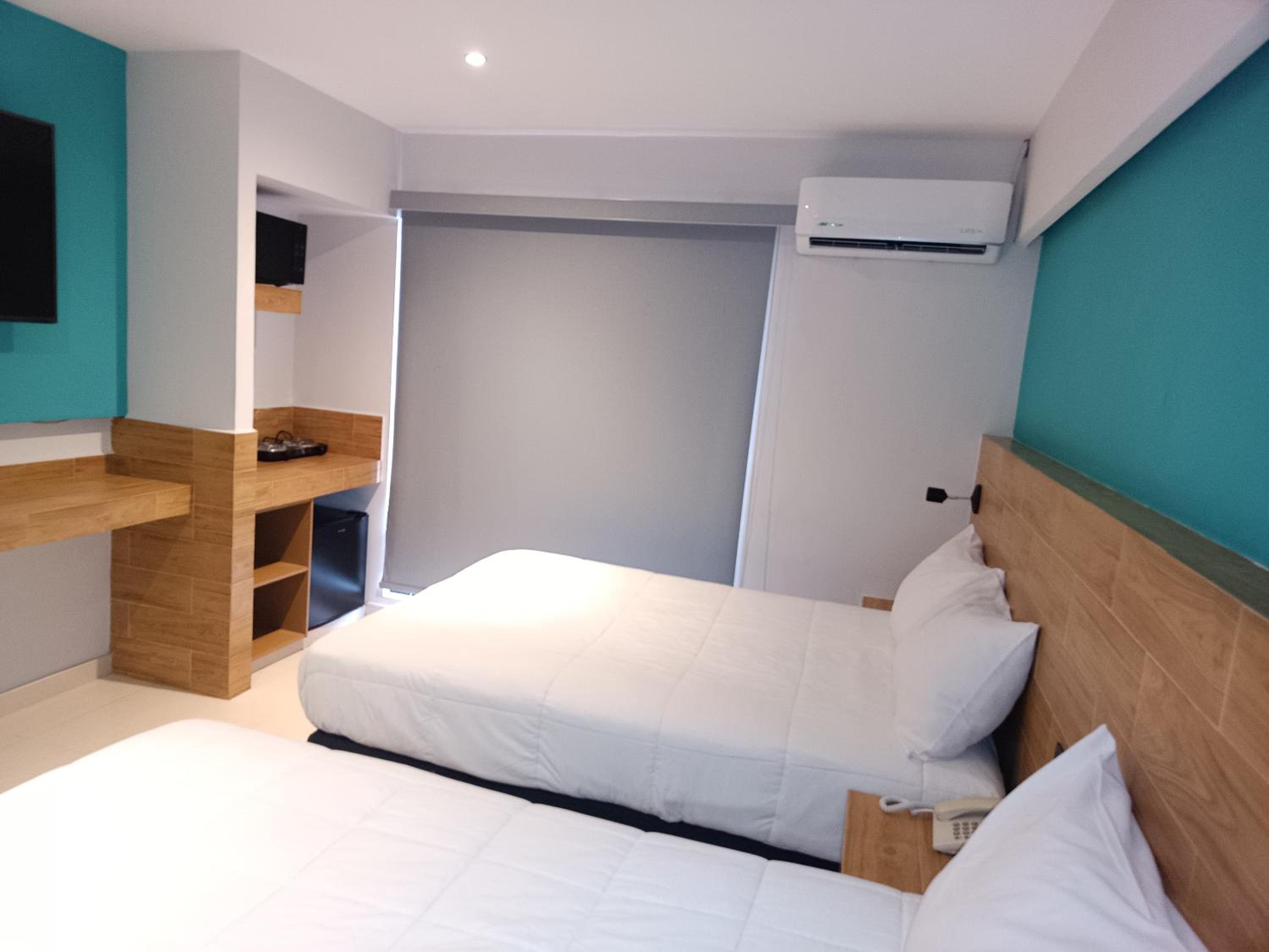 Deluxe Double Room - Photo 16