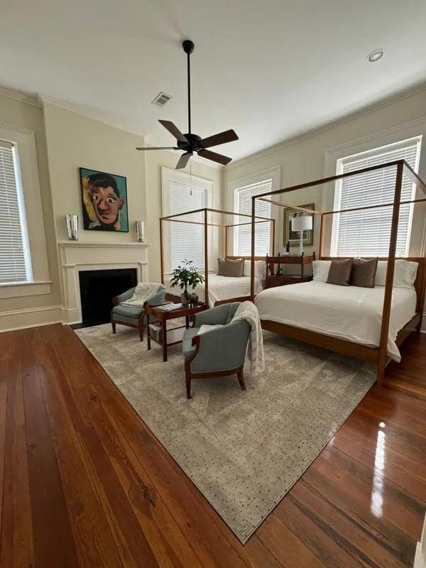 Deluxe Family Suite photo 1