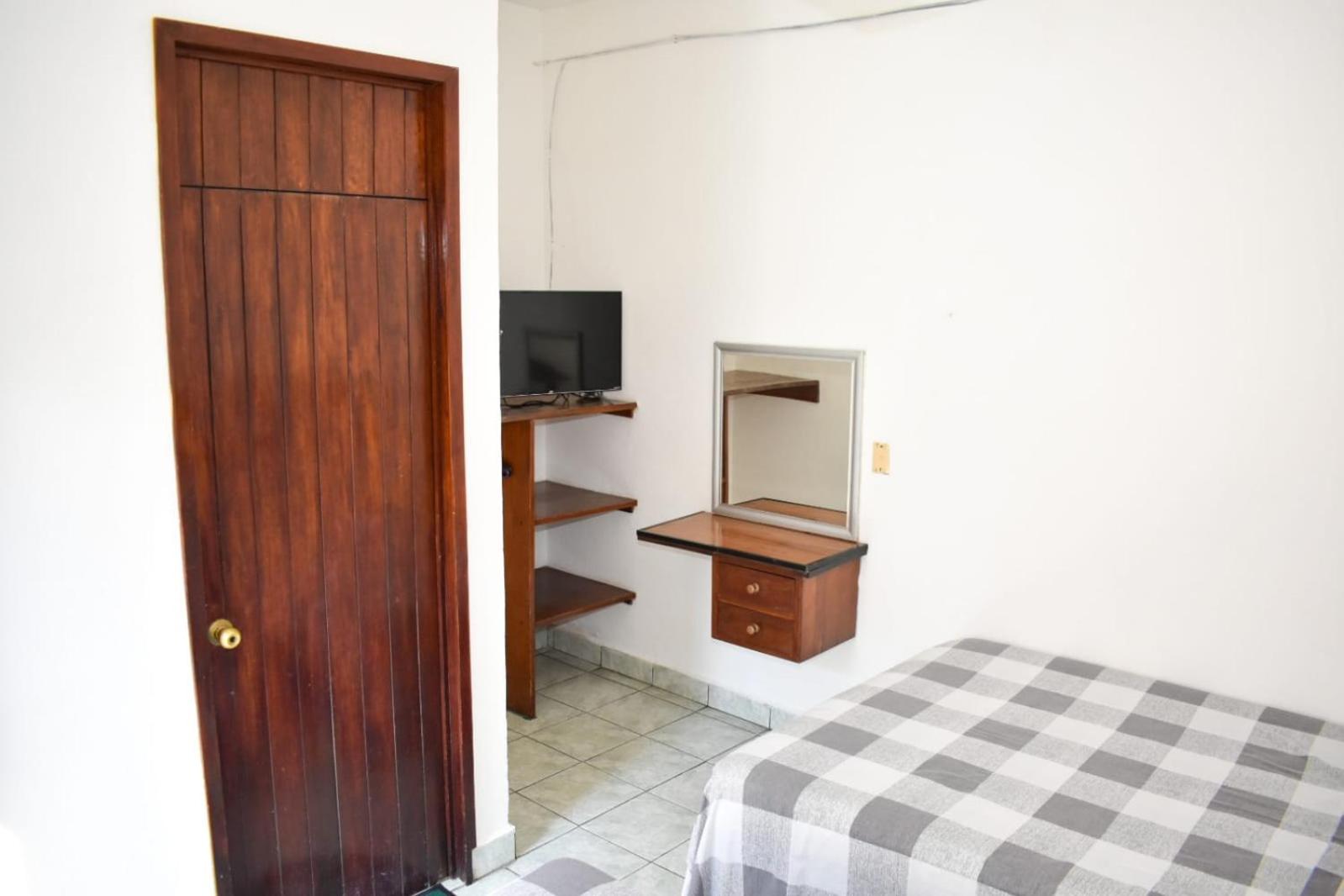 Twin Room with Pool View - Photo 24