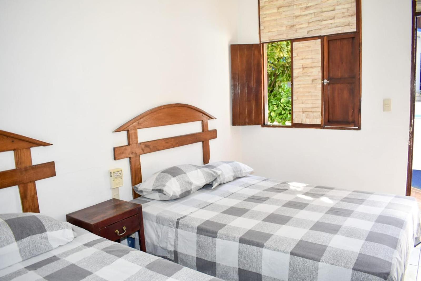 Twin Room with Pool View - Photo 50