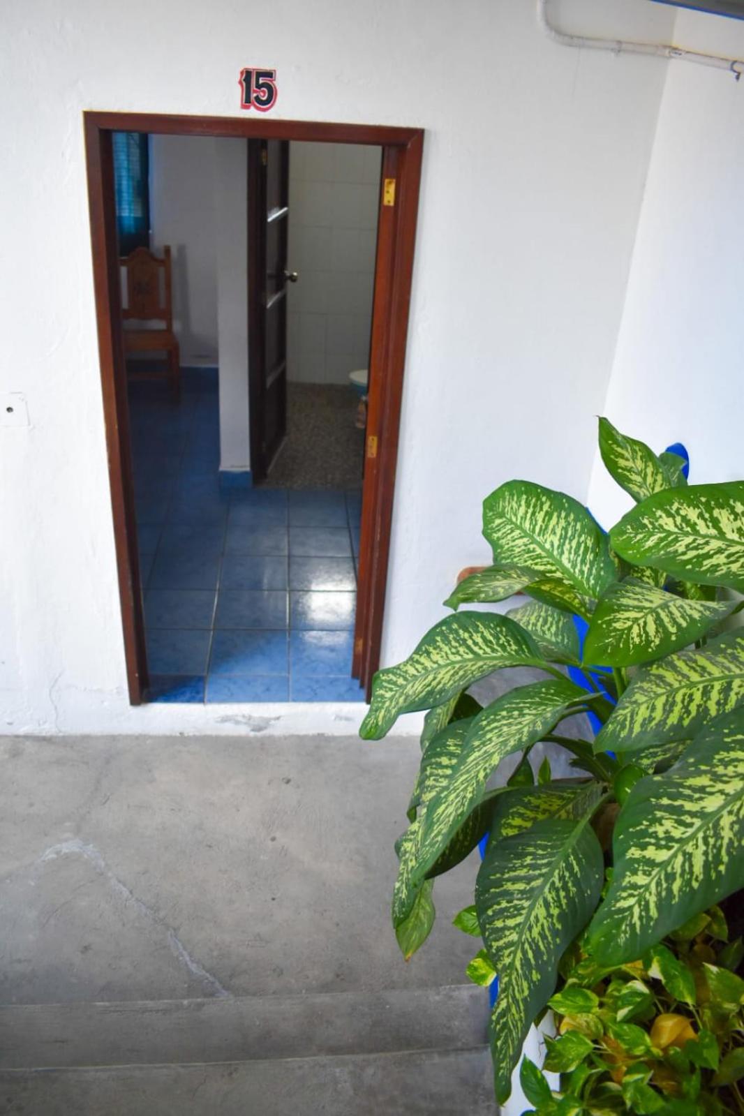 Twin Room with Pool View - Photo 47