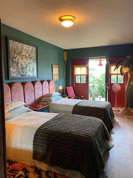 Casa de tres habitaciones