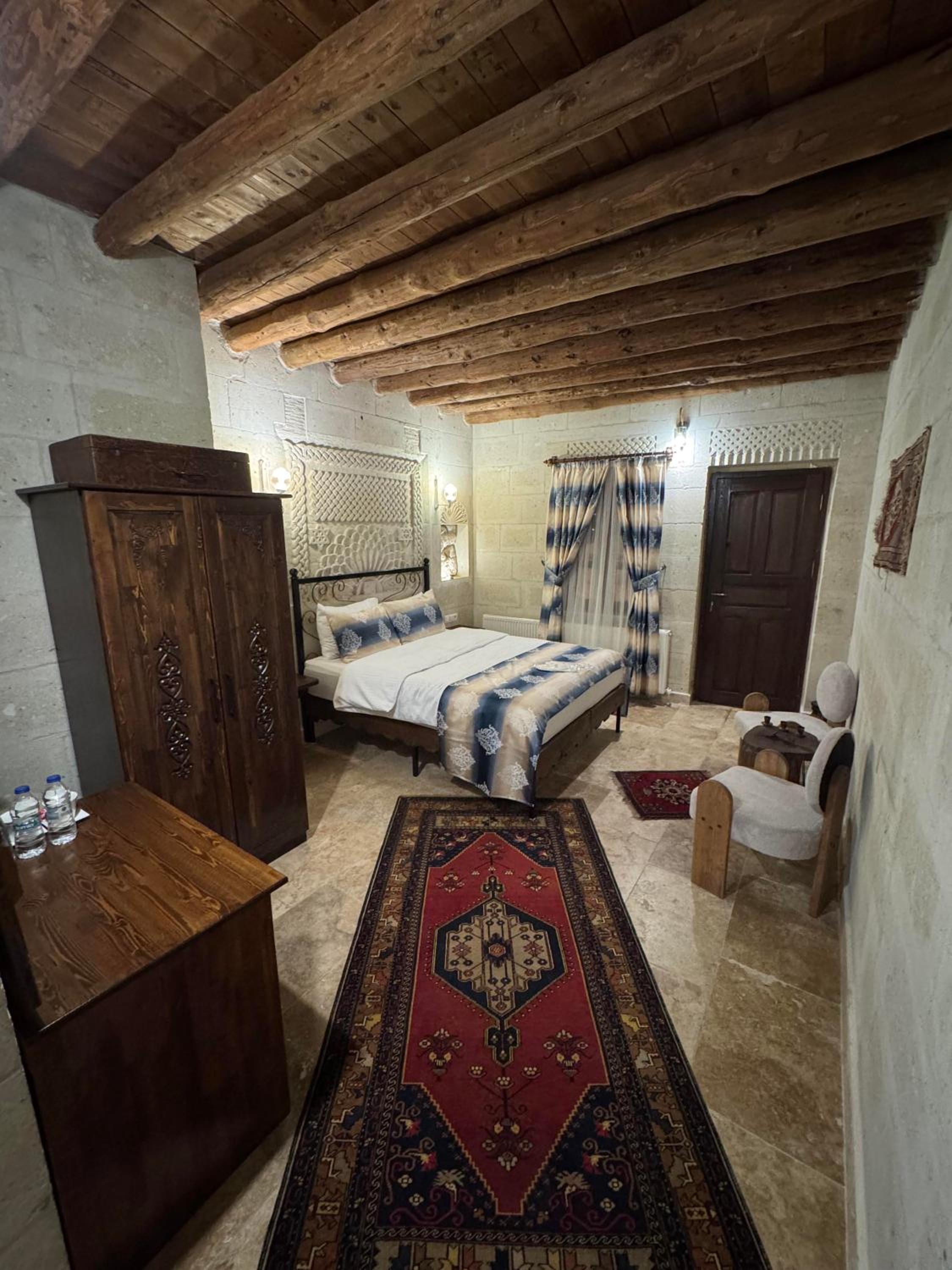 Deluxe Double Room photo 3