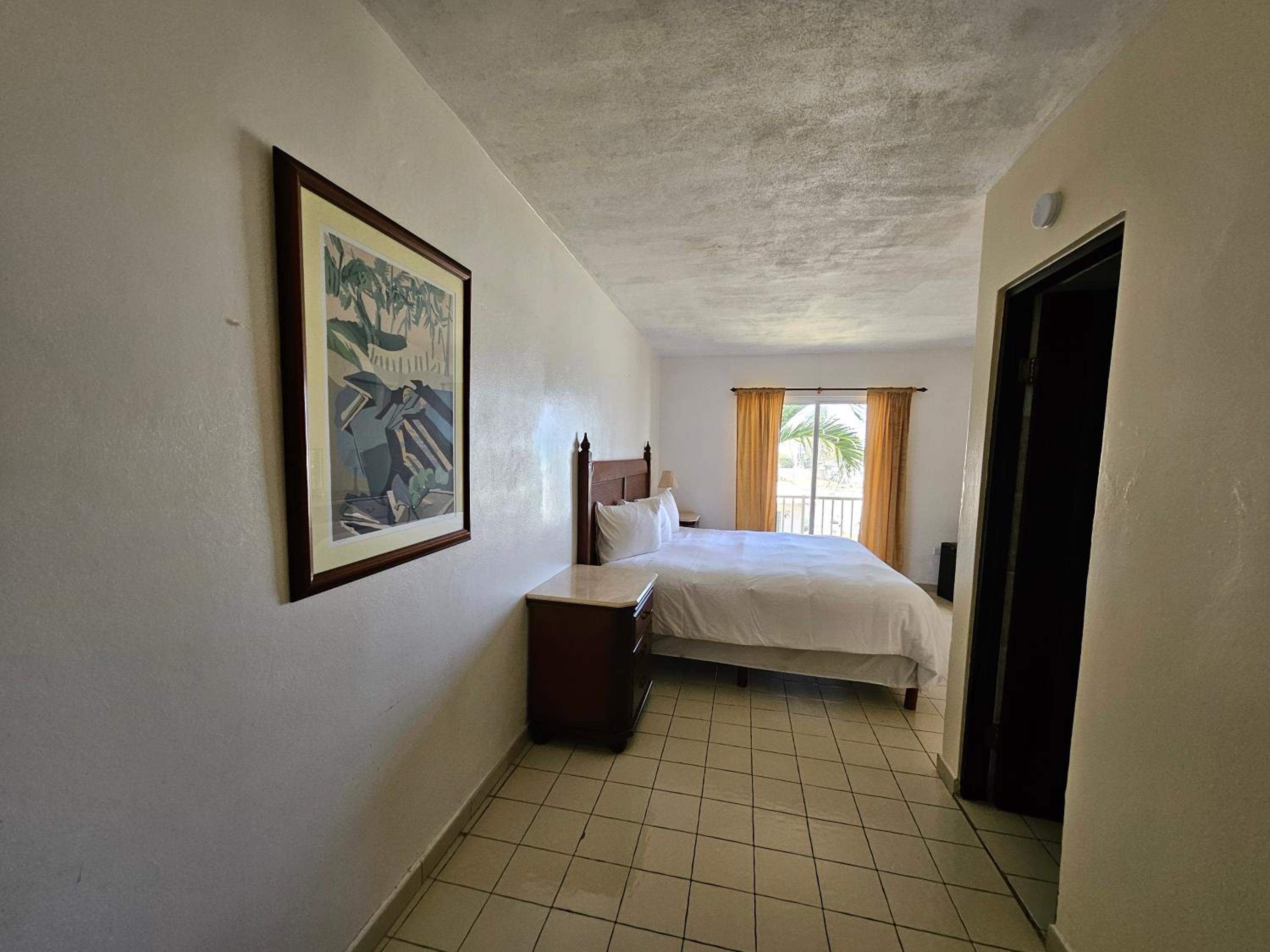 King Room with Balcony photo 2