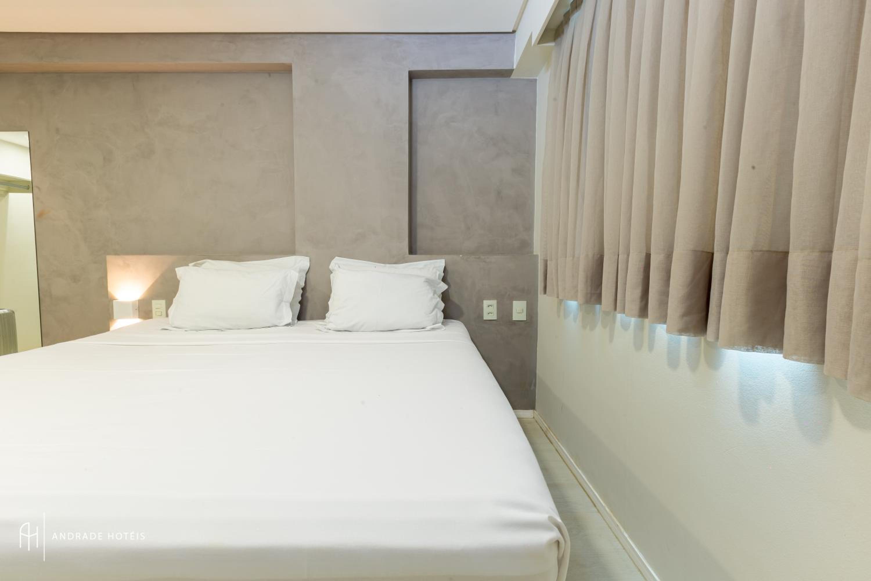 Suite - Photo 2
