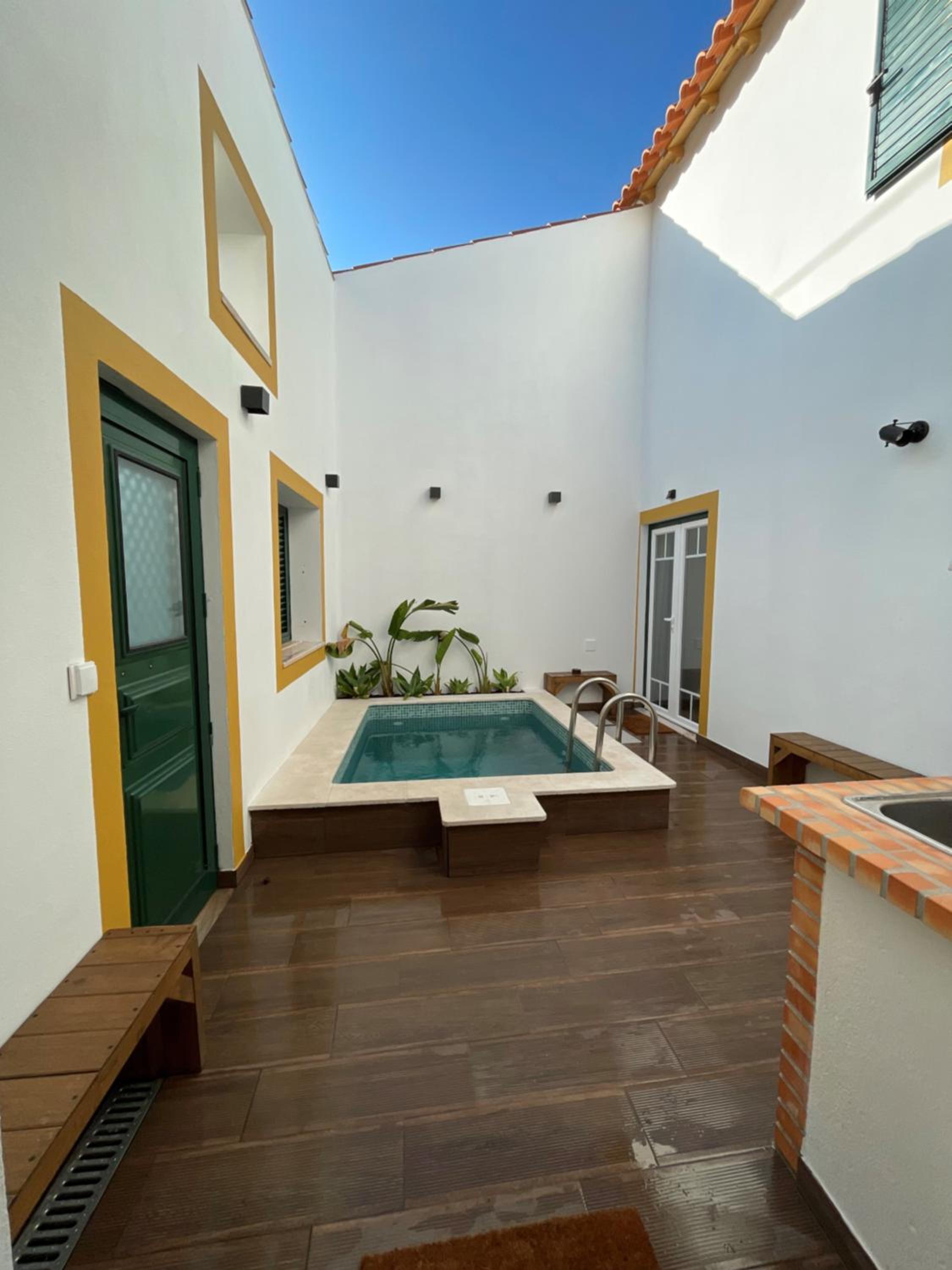 One-Bedroom House photo 2