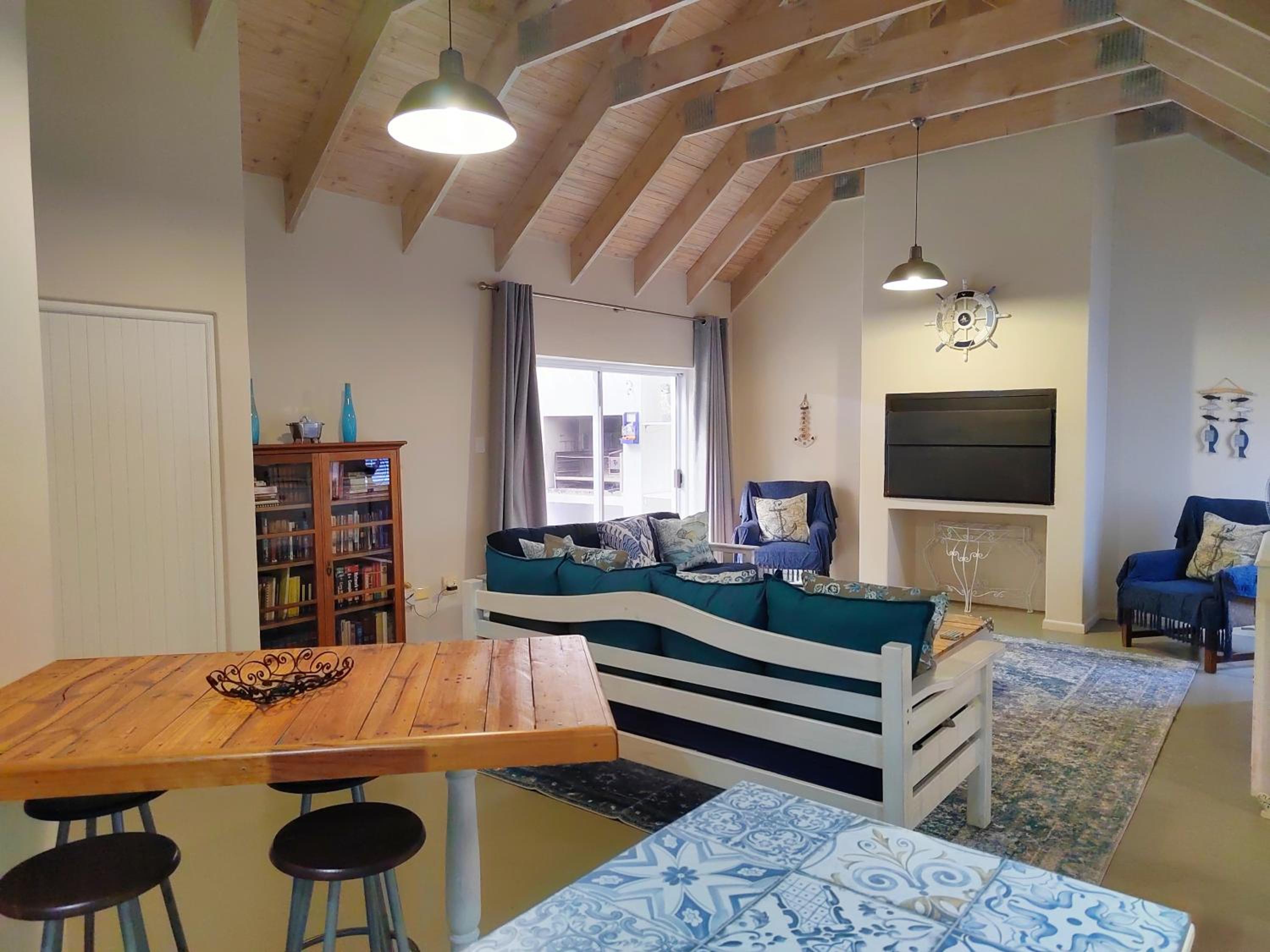Vacation Home photo 2
