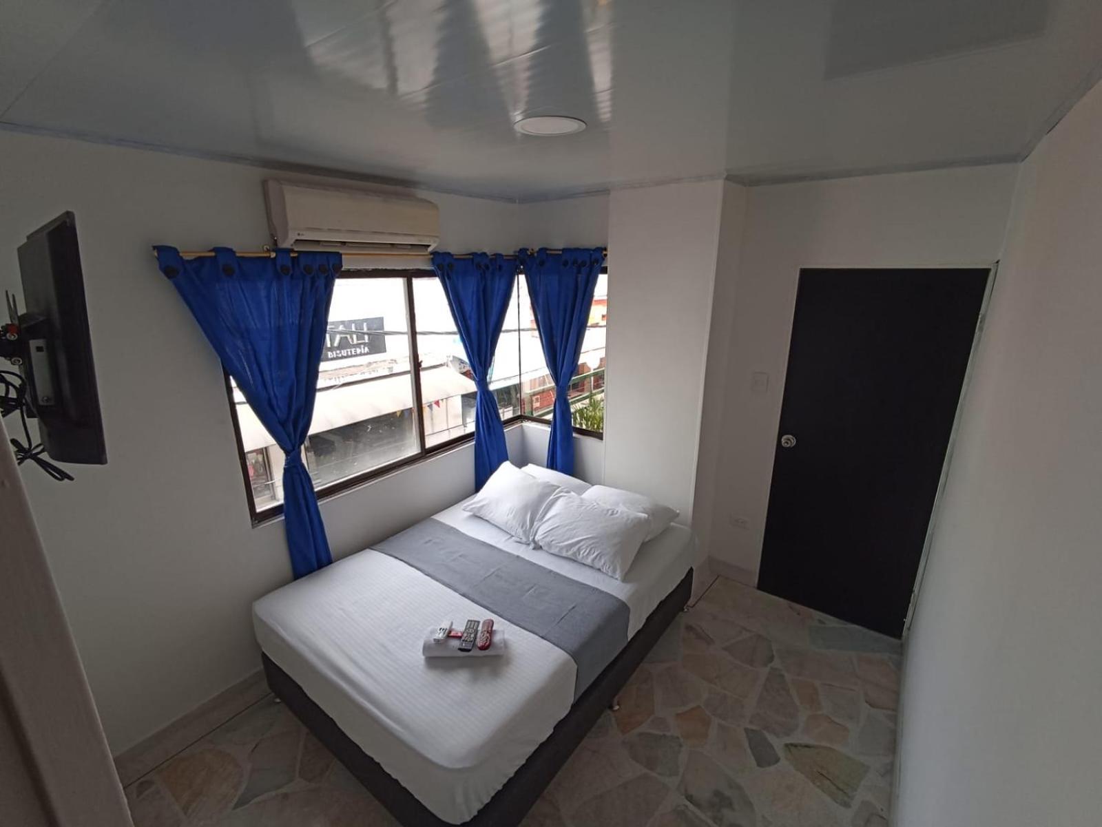 Economy Double Room photo 1