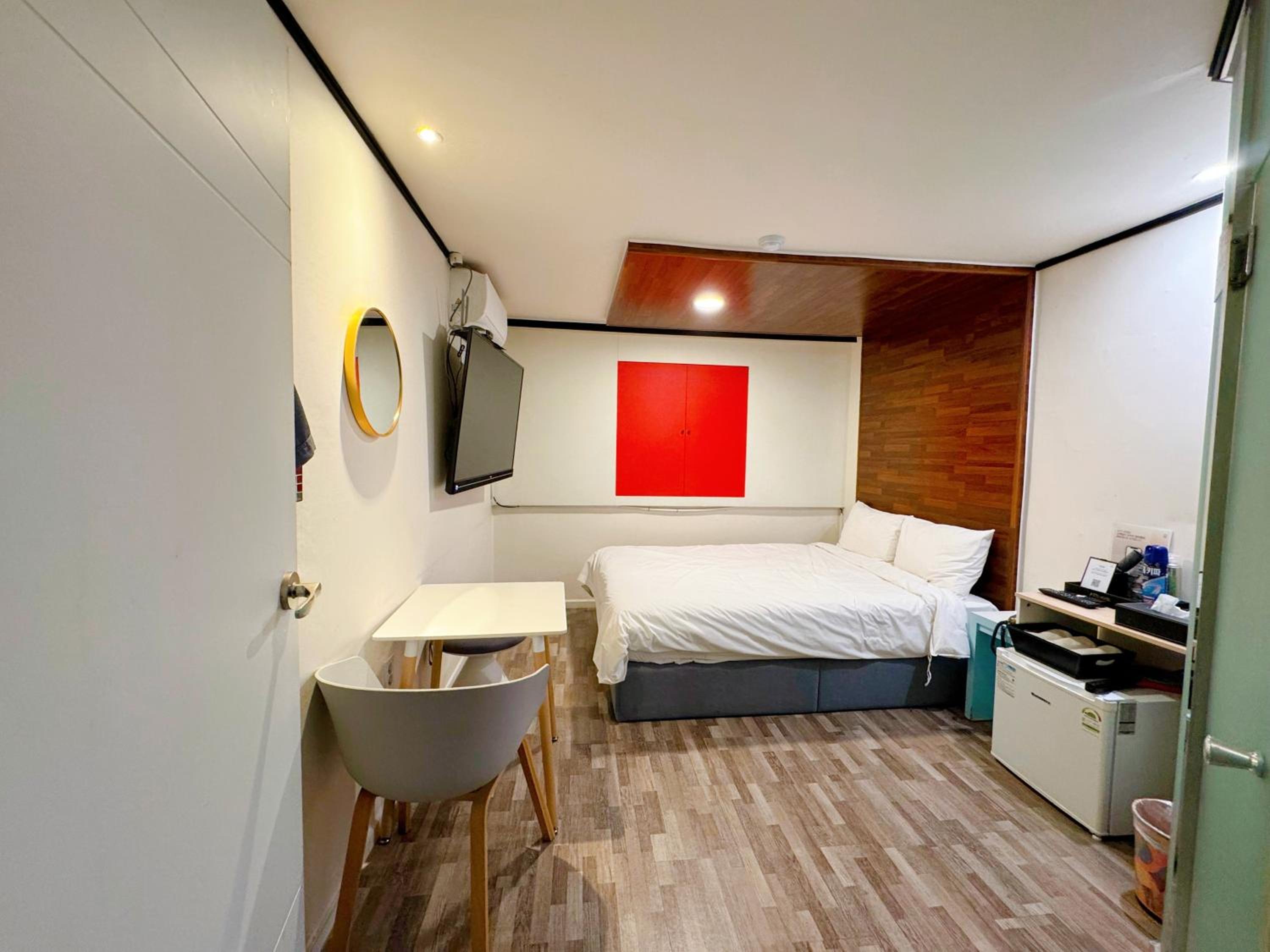 Standard Double Room photo 3