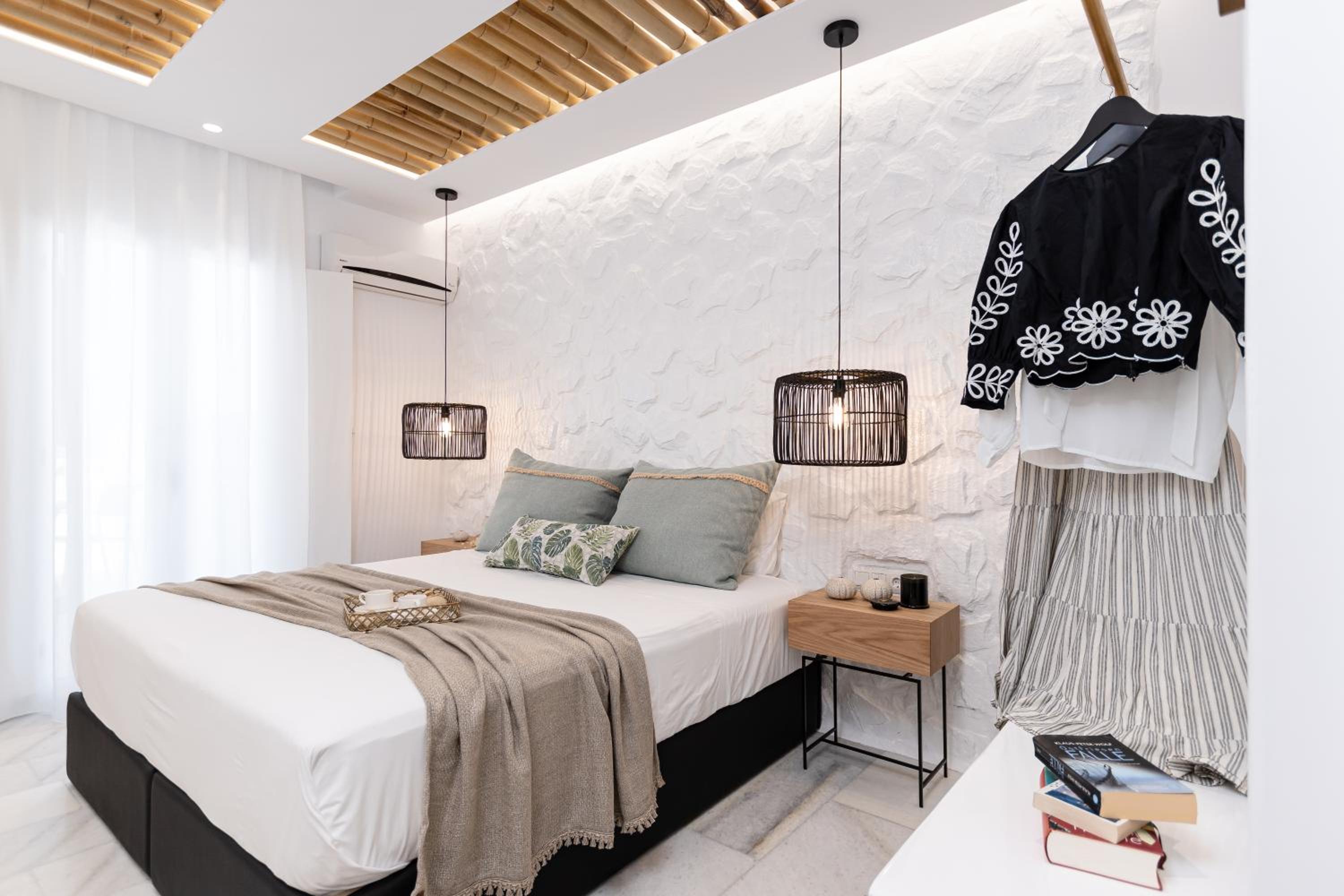 Deluxe Double with Hot tub