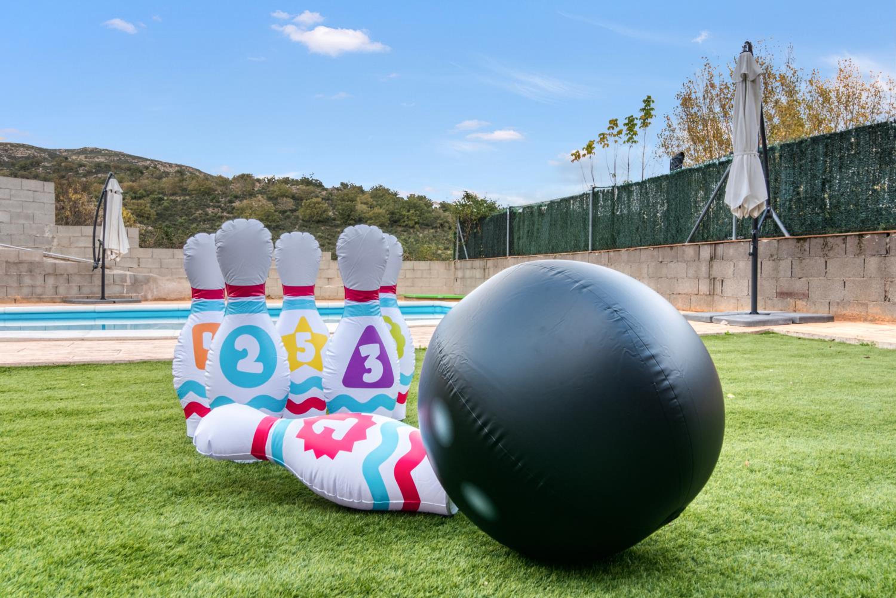 Three-Bedroom Villa photo 3