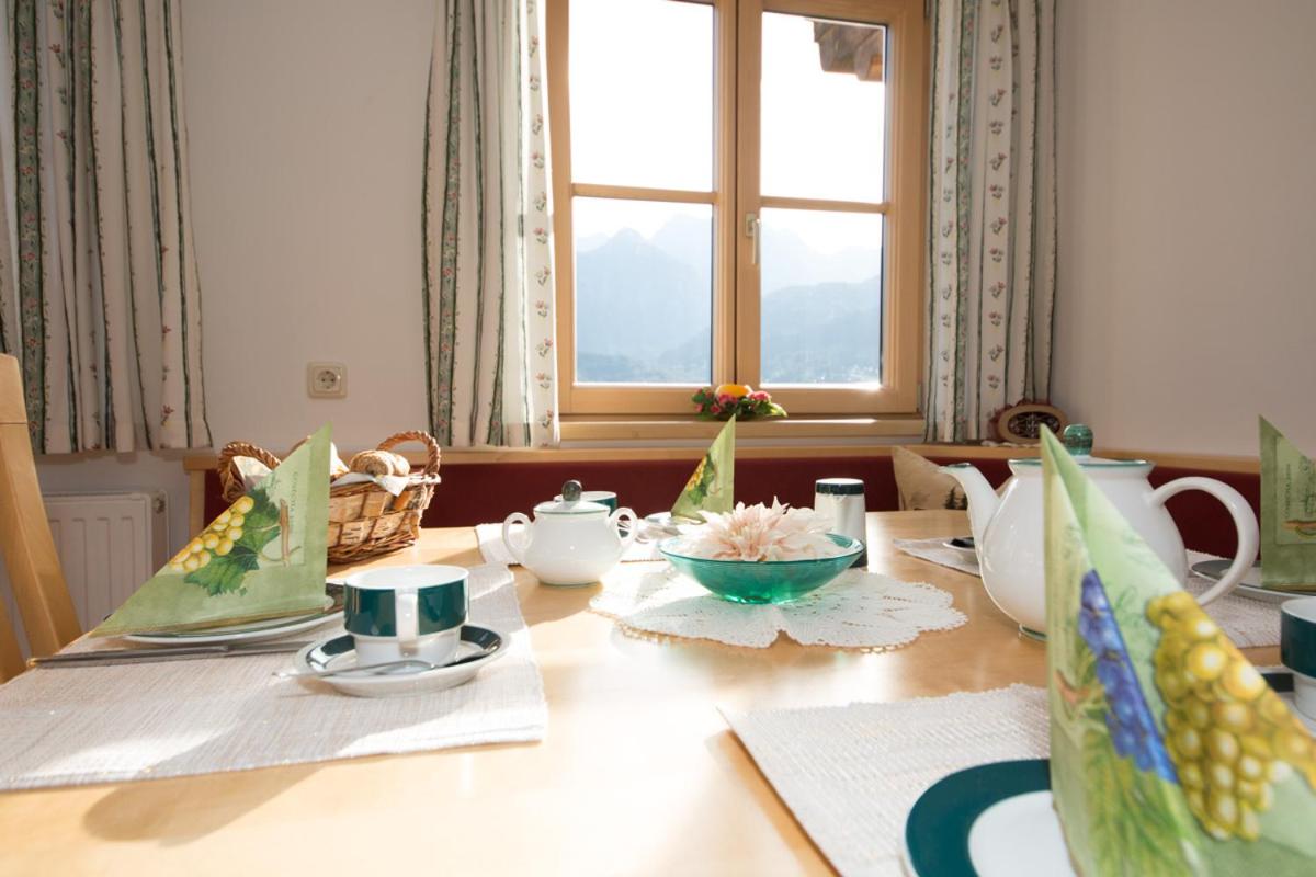 Apartment with Mountain View photo 2