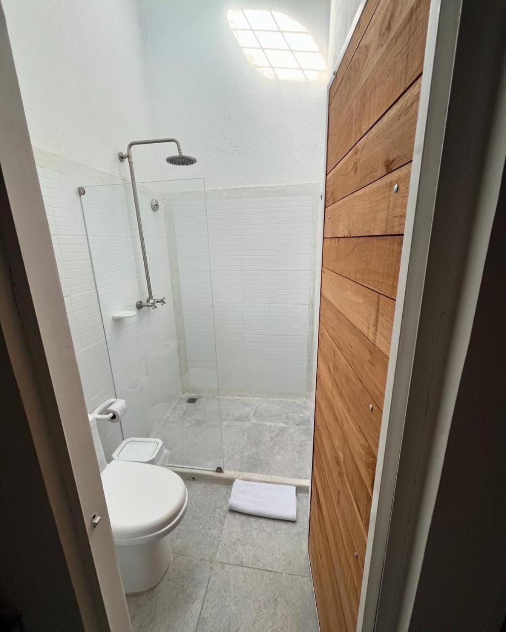 Deluxe Room (2 Adults + 1 Child) photo 3
