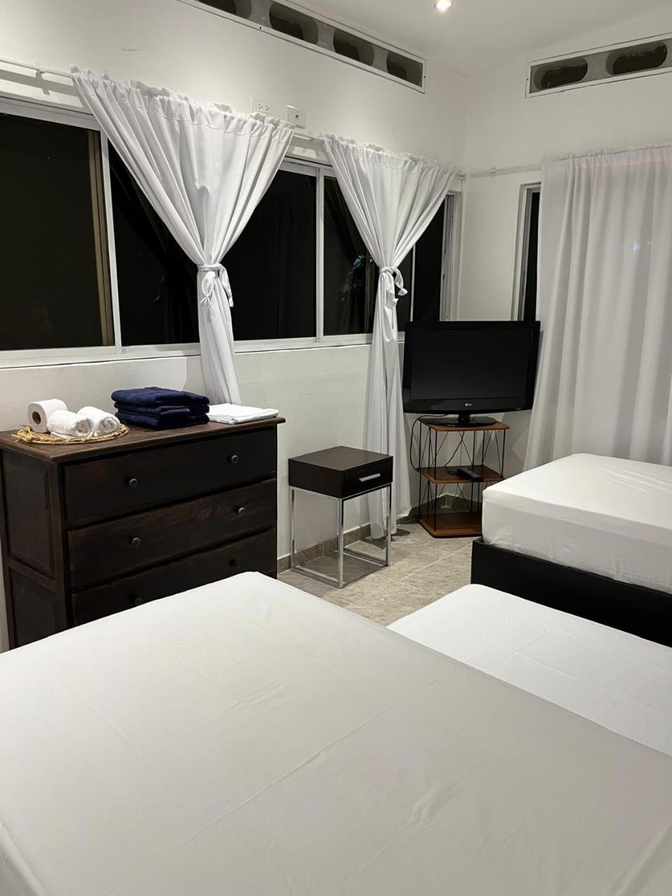 Basic Triple Room photo 2