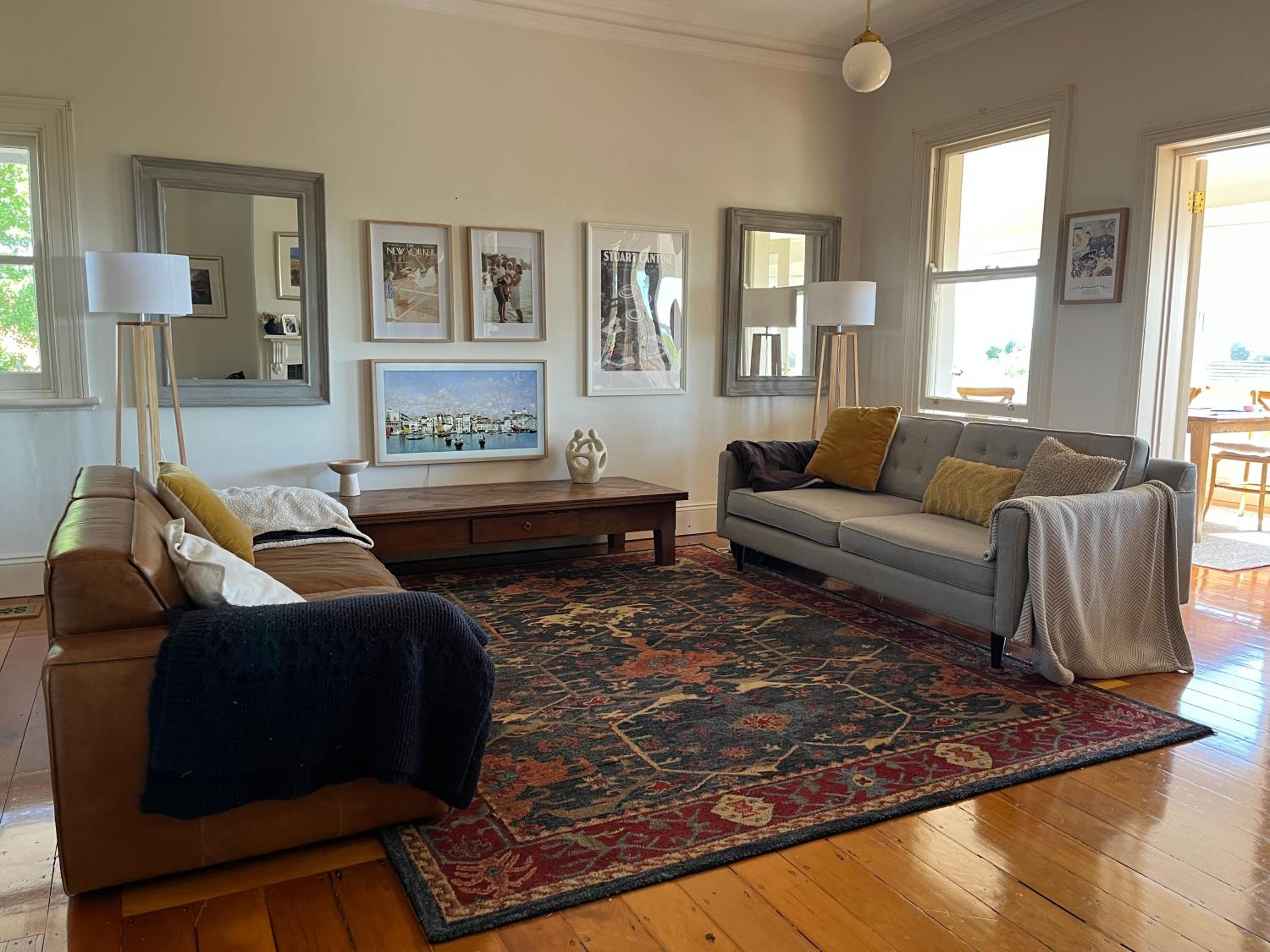 Four-Bedroom House photo 3