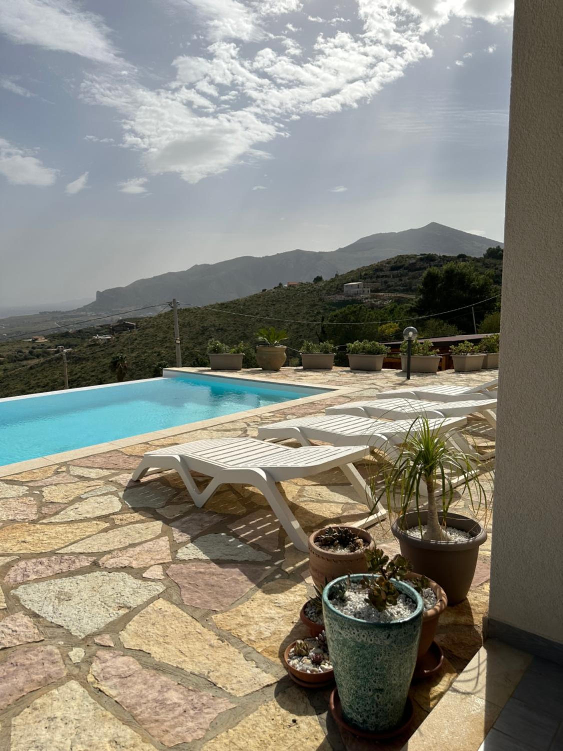 Villa with Private Pool photo 3