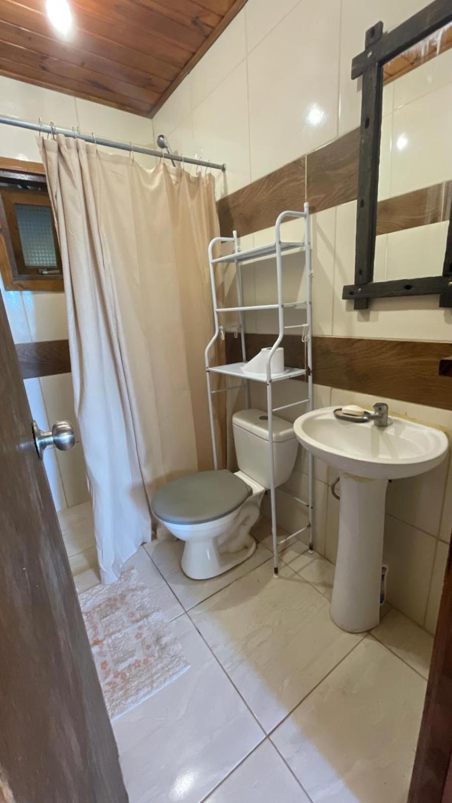 One-Bedroom House photo 2