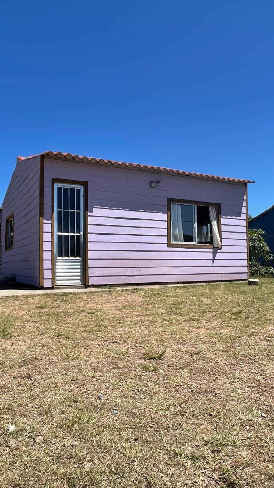 One-Bedroom House photo 1