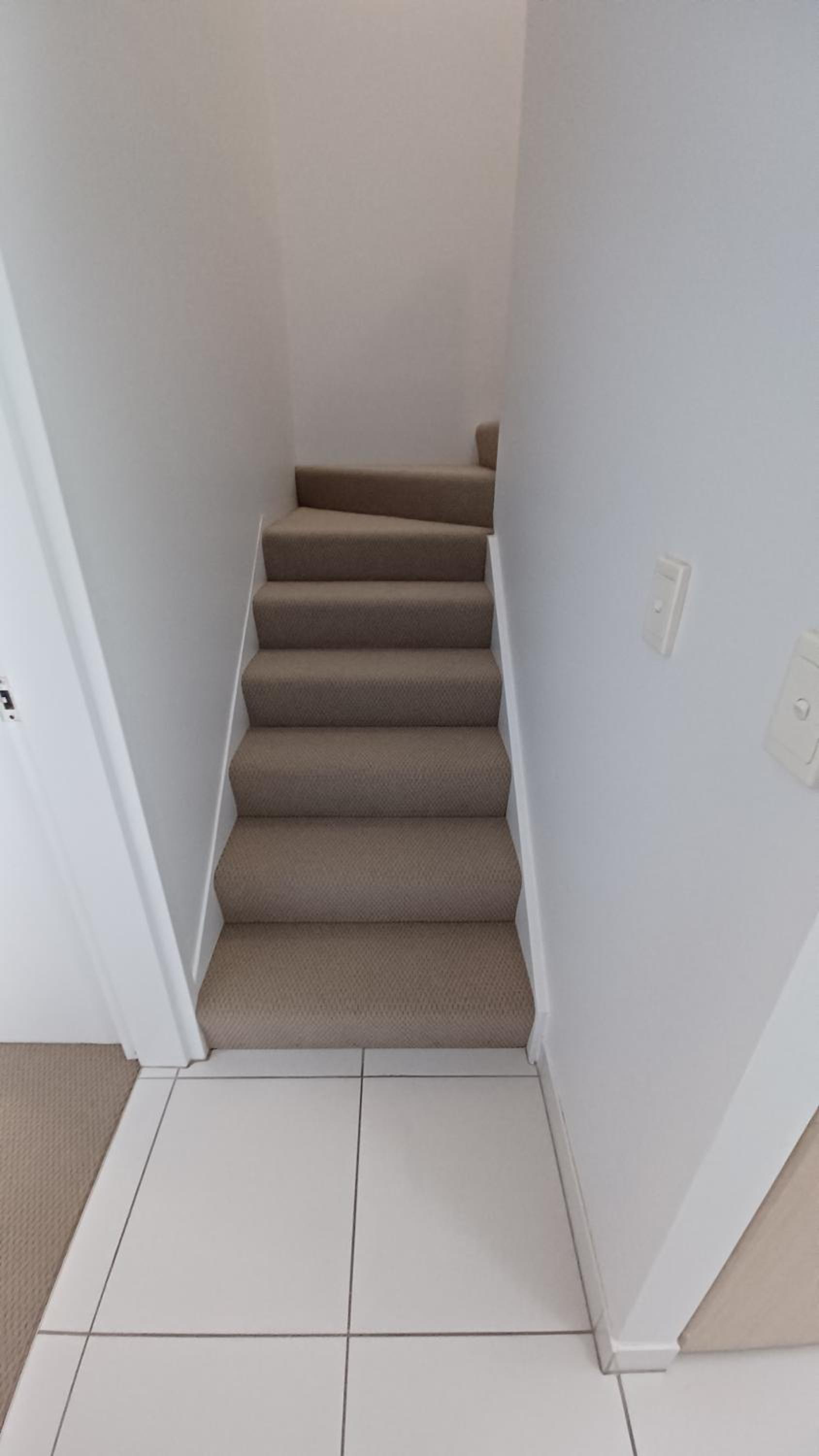 Three-Bedroom Apartment - Photo 4