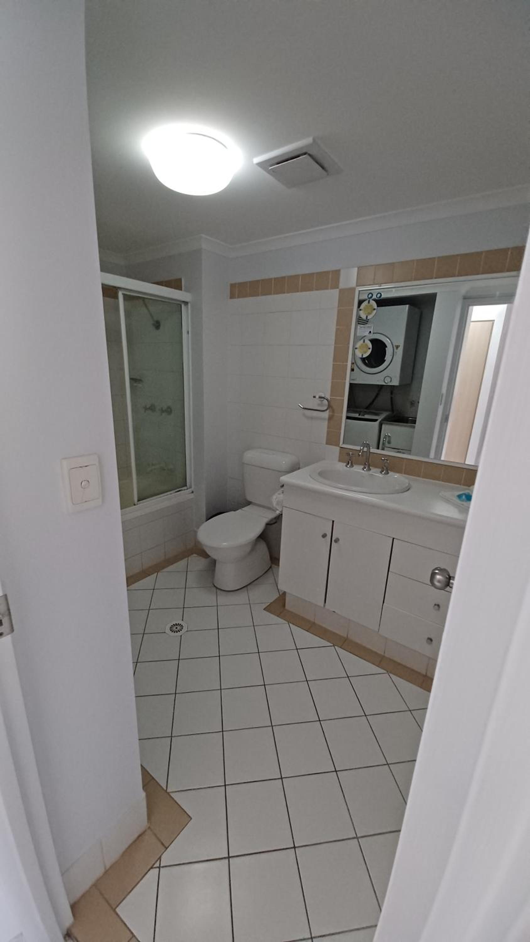 Three-Bedroom Apartment - Photo 5