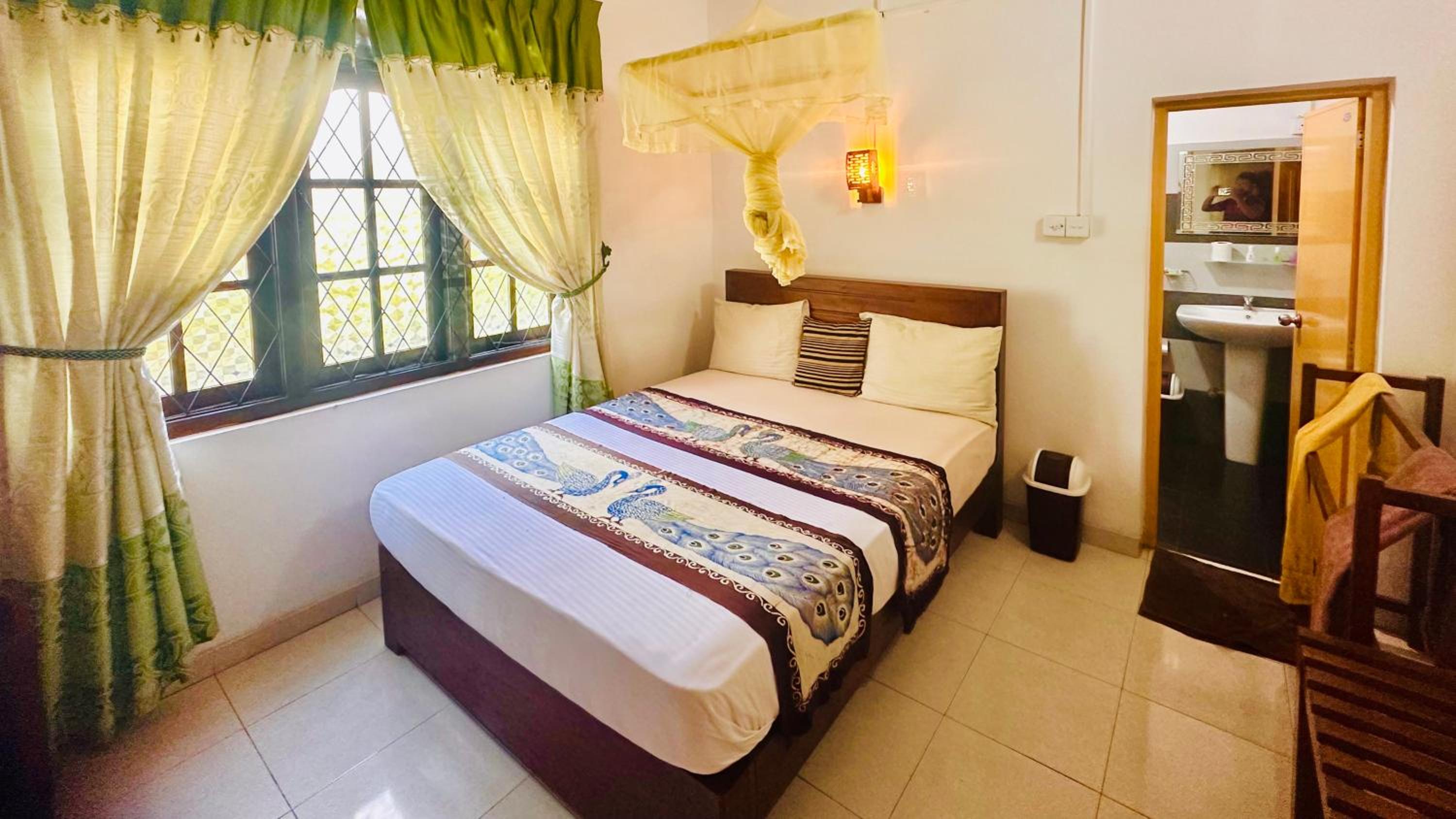 Budget Double Room photo 1