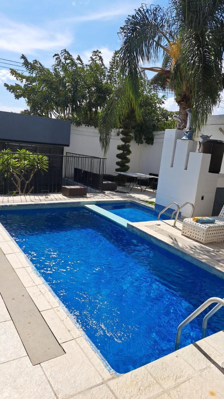 Villa photo 3