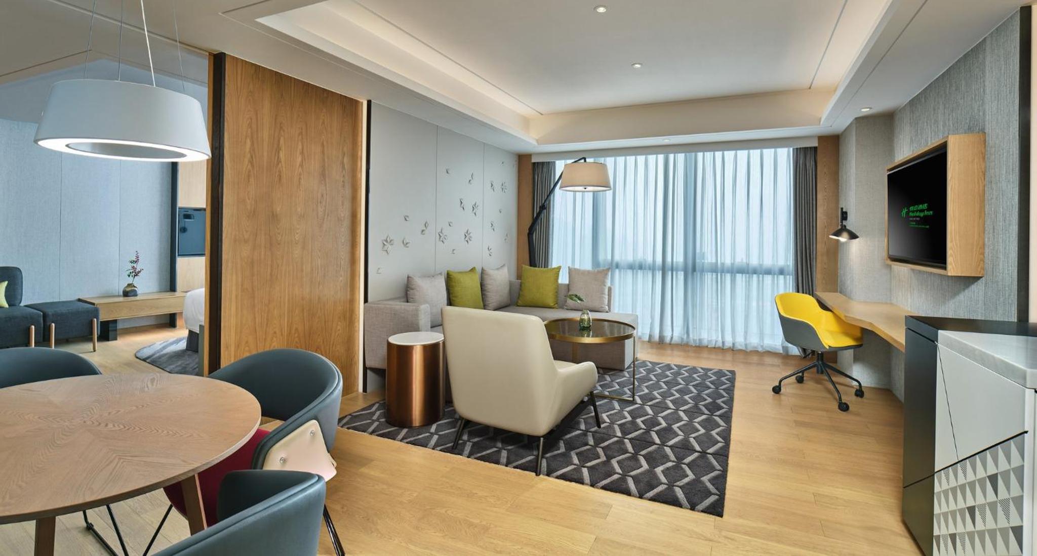 King Suite - Photo 4