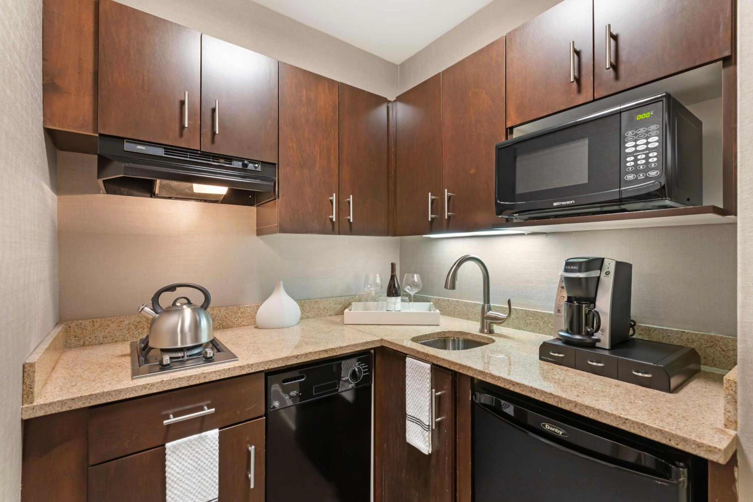 King Loft Suite with Sofa Bed and Kitchenette - Annex - Photo 2