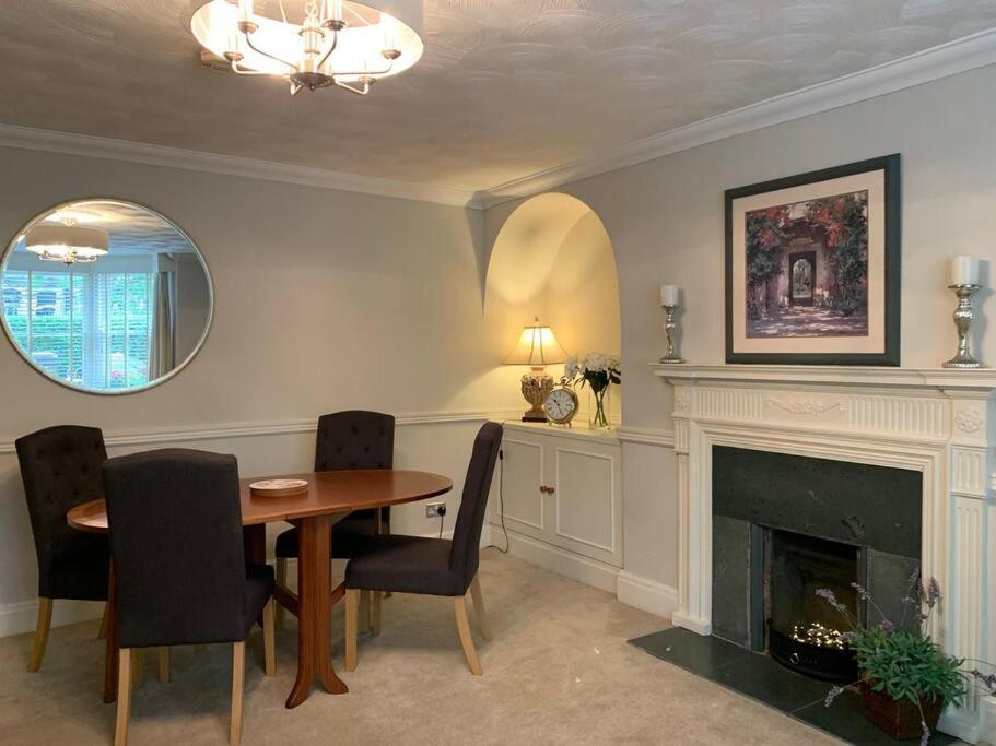 Three-Bedroom Apartment photo 3