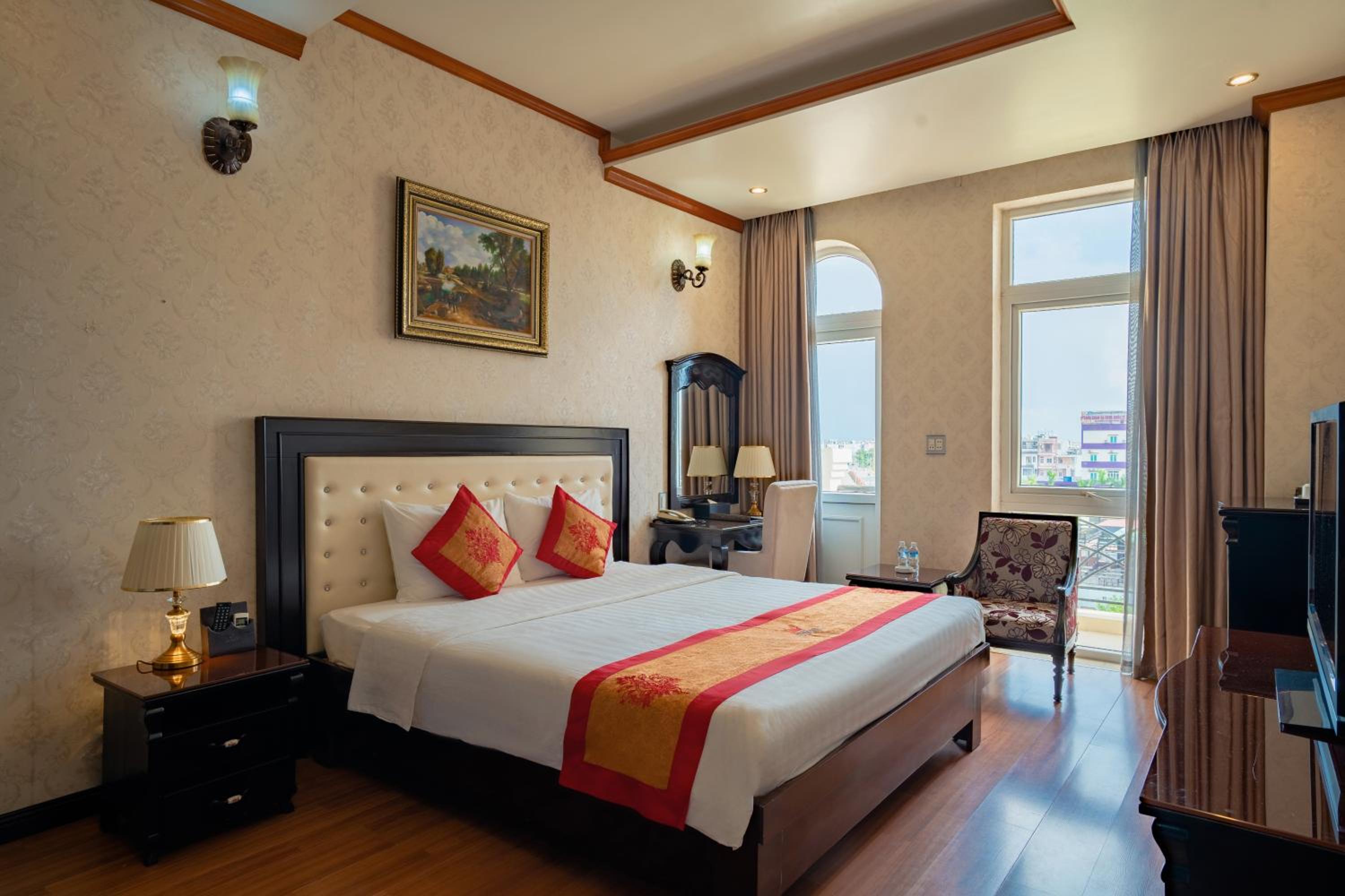 King Room with Balcony photo 2