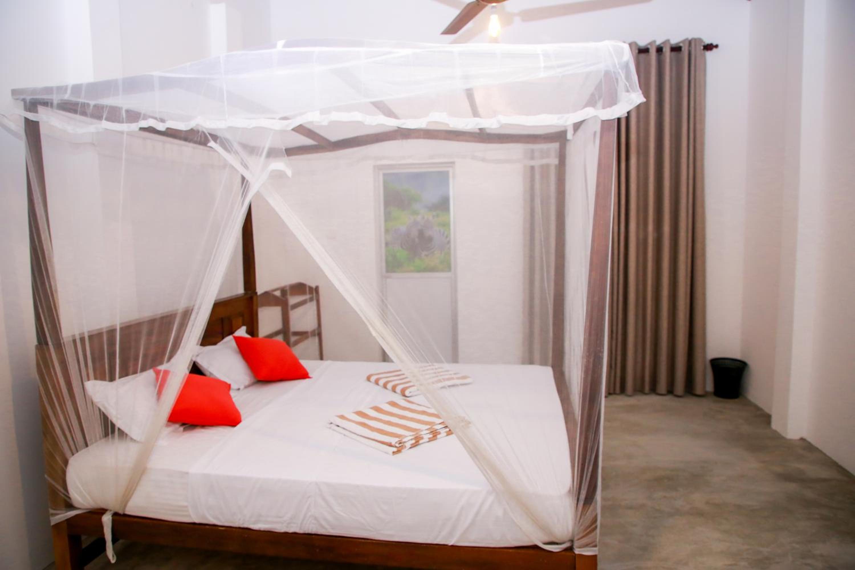 Deluxe Double Room (2 Adults + 1 Child) photo 1