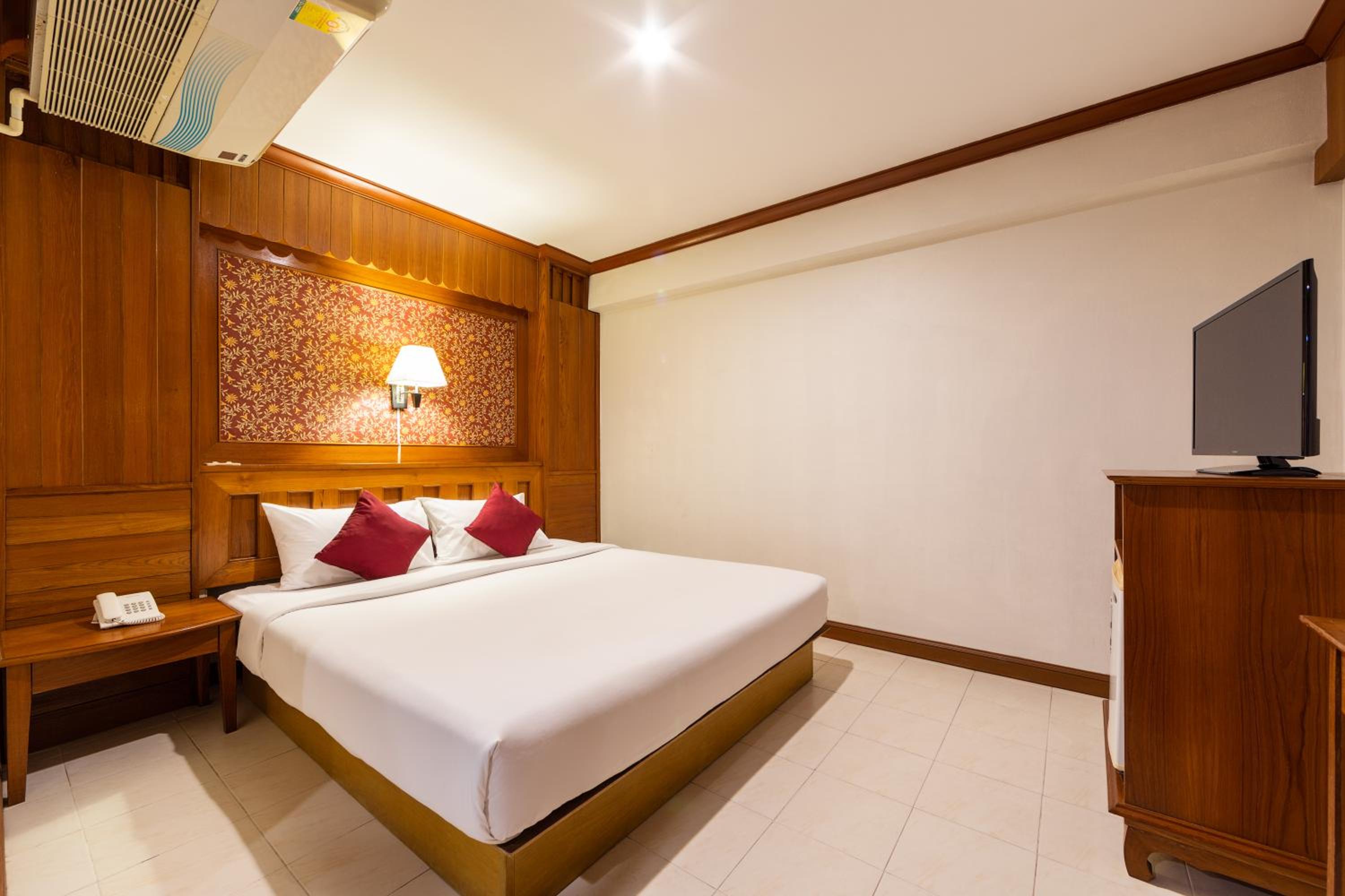 Standard Double Room - Photo 3