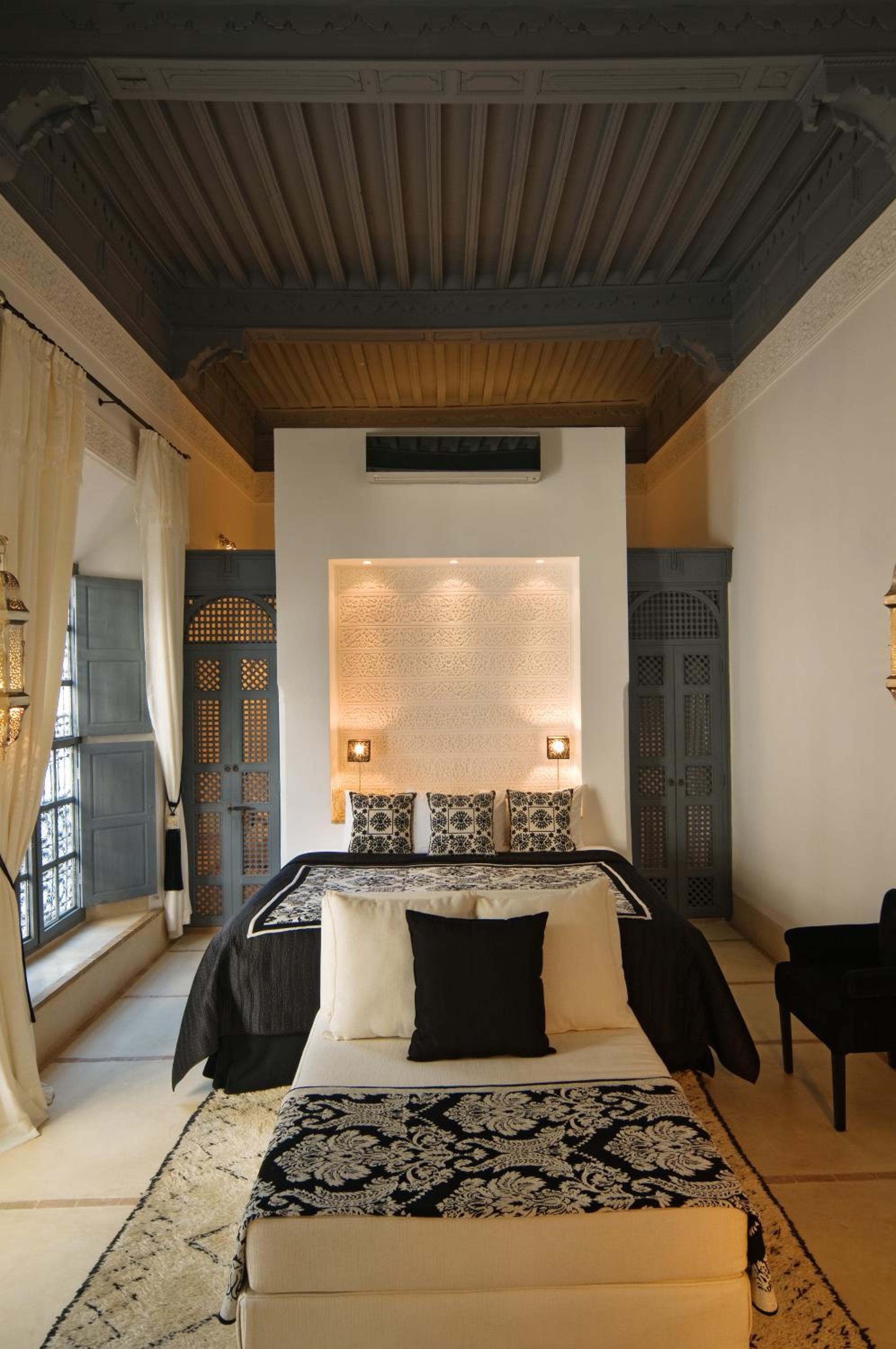 Deluxe Suite - Photo 3