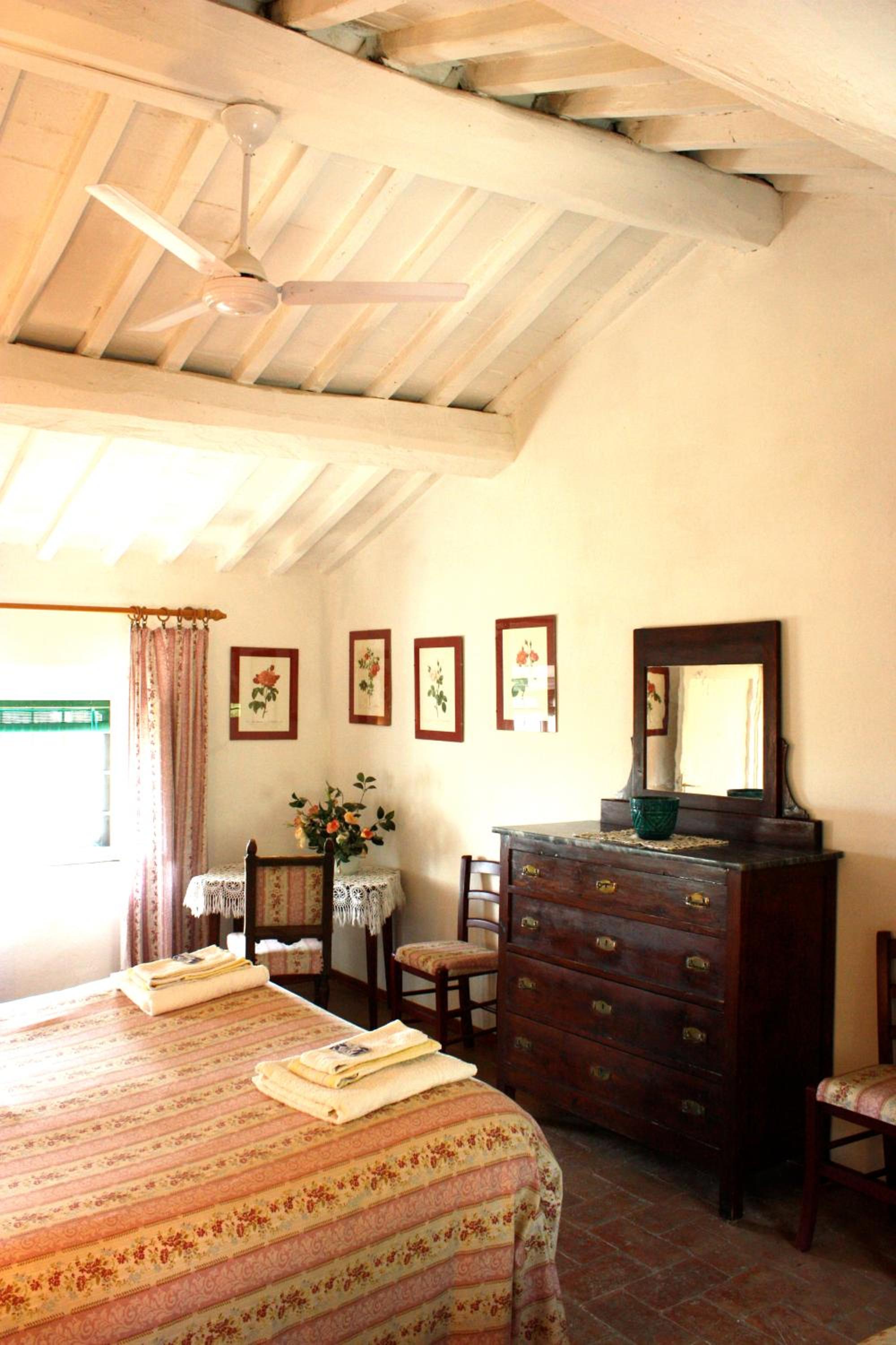 Two-Bedroom Apartment - Photo 12