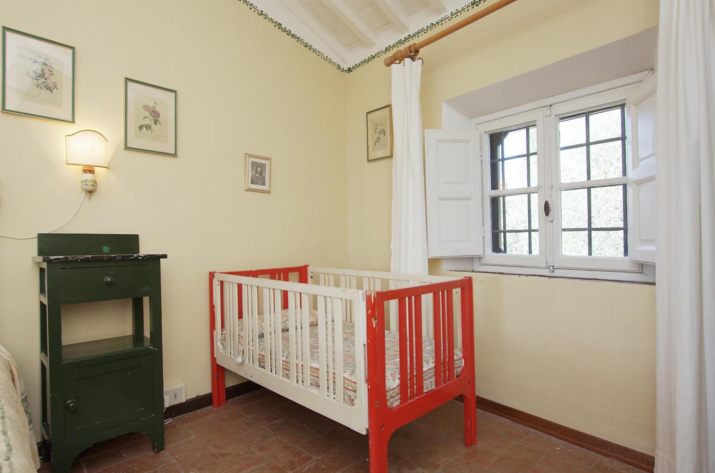 Two-Bedroom Apartment - Photo 8