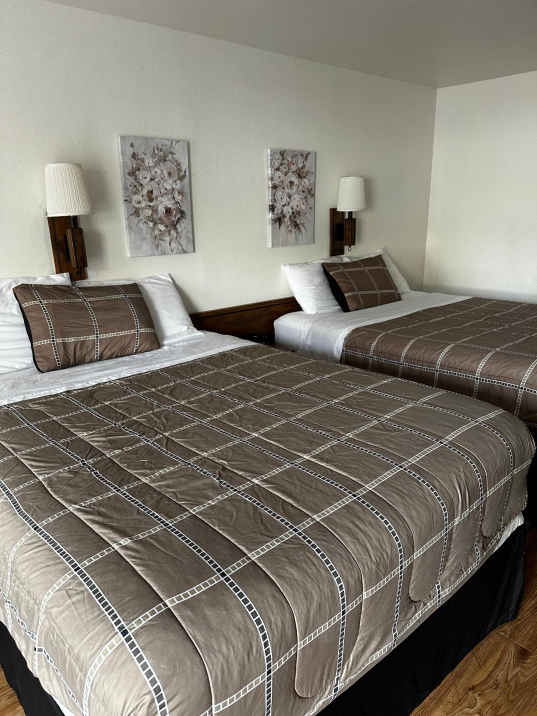 Deluxe Double Room - Photo 8