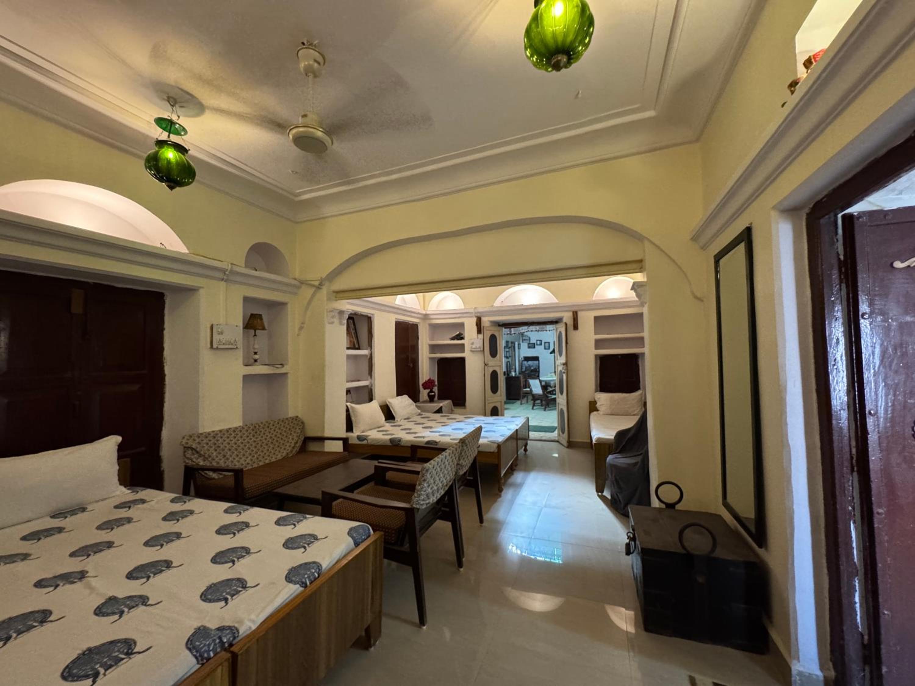 Family Room with Balcony photo 2