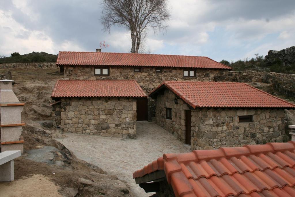 Four-Bedroom House - Photo 3