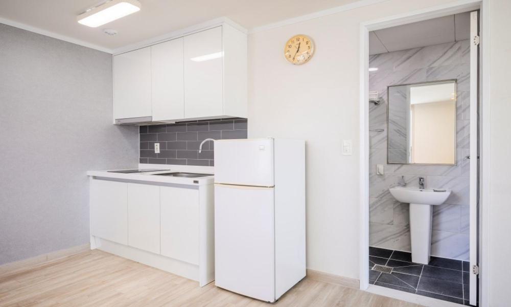 Family Double Room - Photo 4