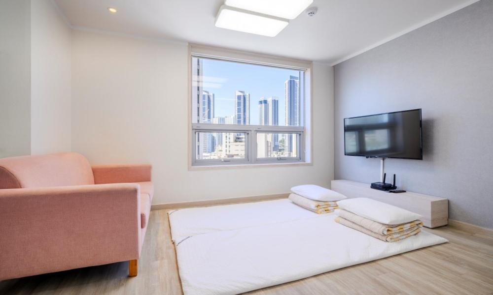 Family Double Room - Photo 8