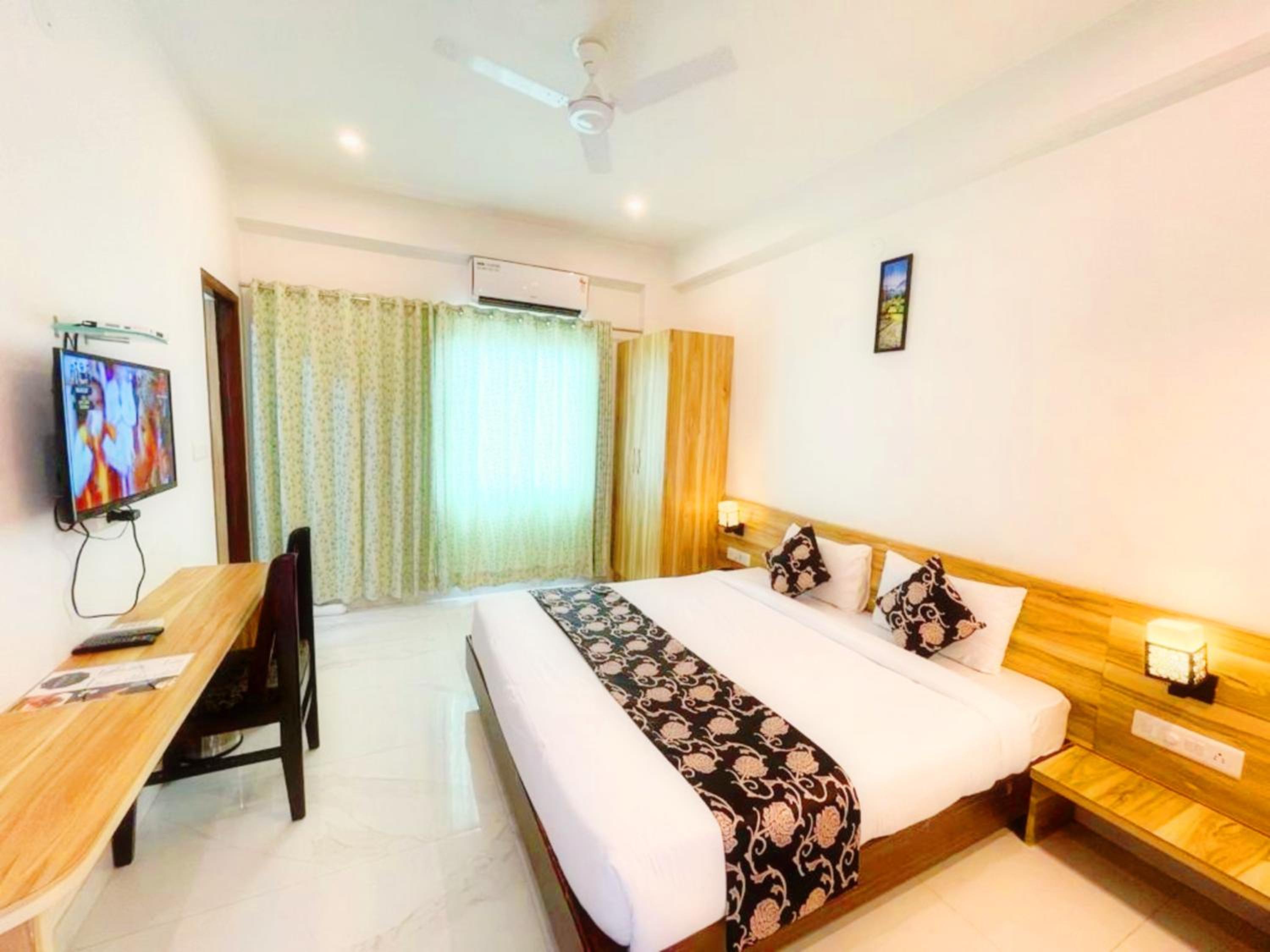 Deluxe Double or Twin Room - Photo 3