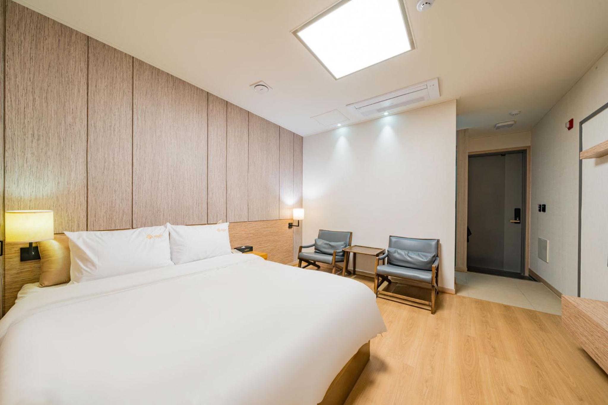 Superior Double Room photo 2